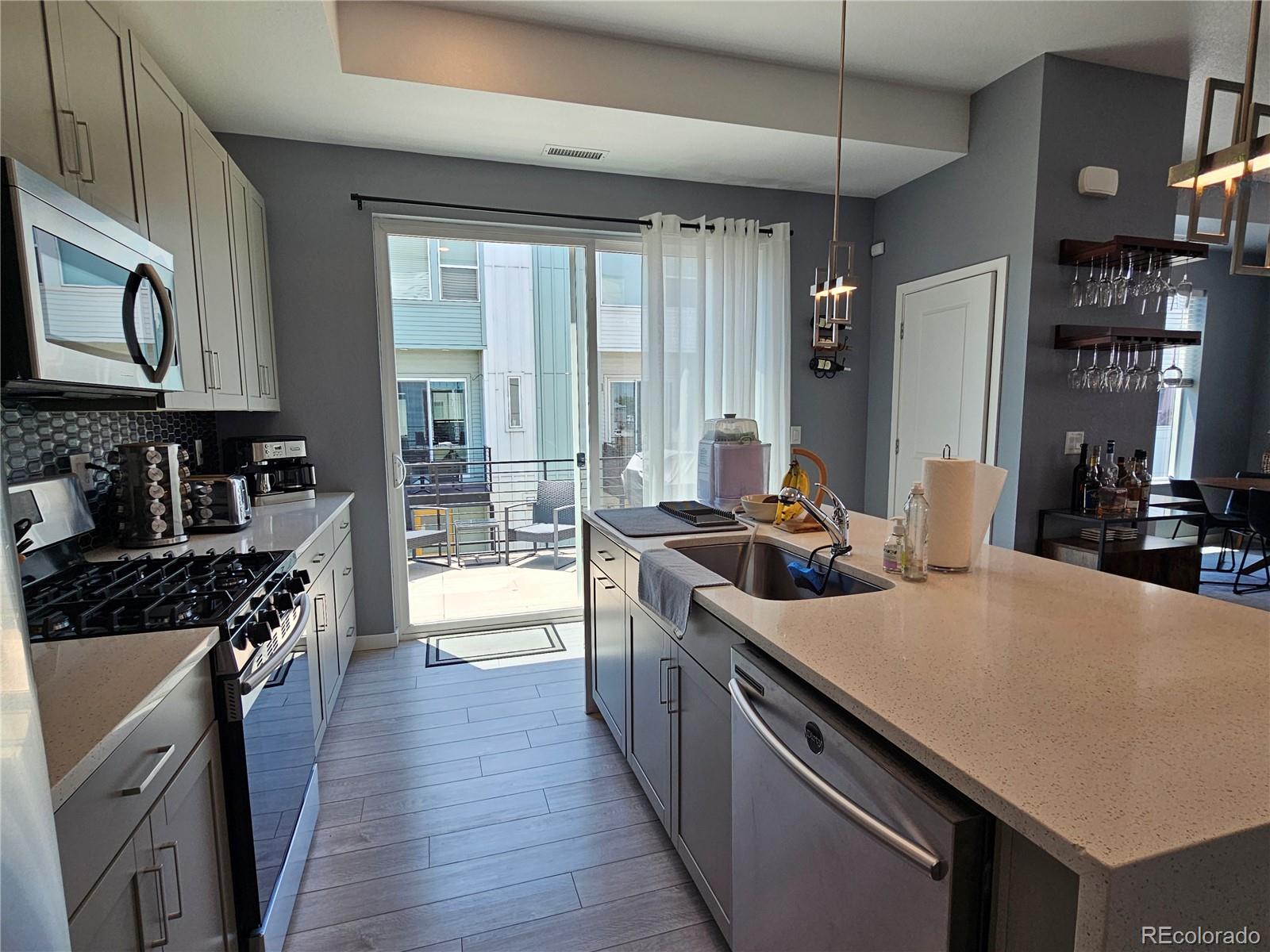 MLS Image #5 for 1661 w 67th circle,denver, Colorado