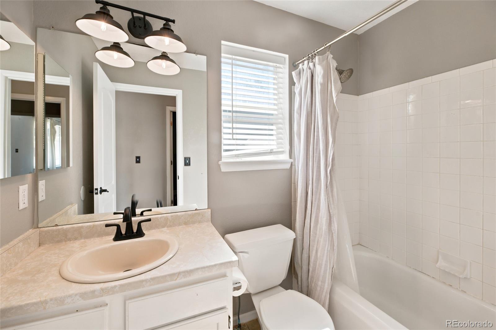MLS Image #20 for 19927 e belleview place,aurora, Colorado