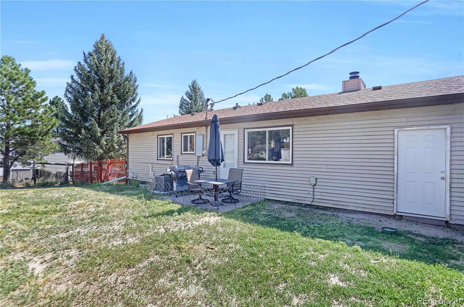 MLS Image #29 for 751 s pearl street,elizabeth, Colorado