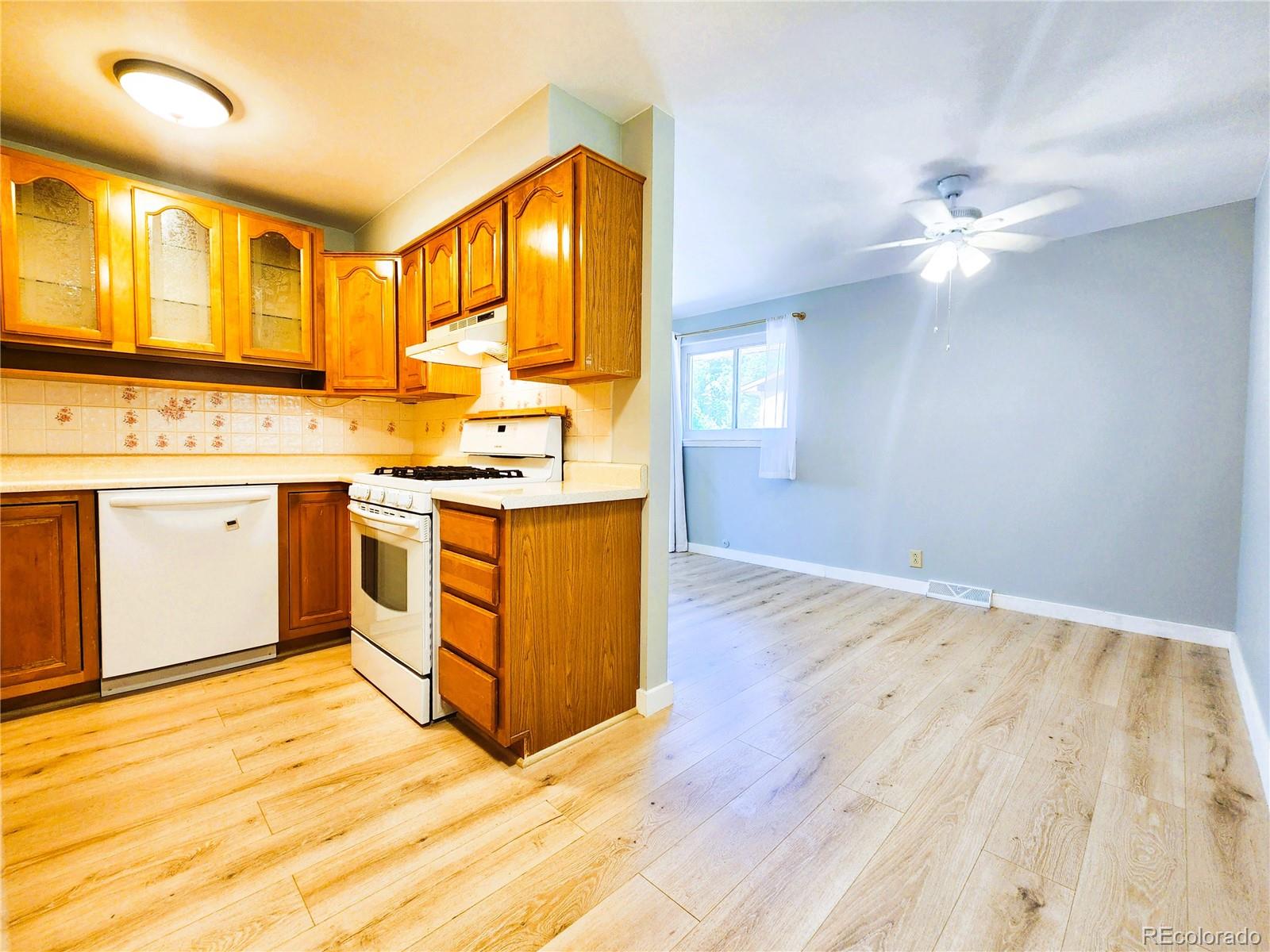 MLS Image #14 for 3247 w pimlico drive,englewood, Colorado
