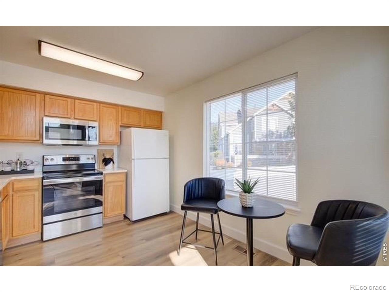 MLS Image #4 for 805  summer hawk drive,longmont, Colorado