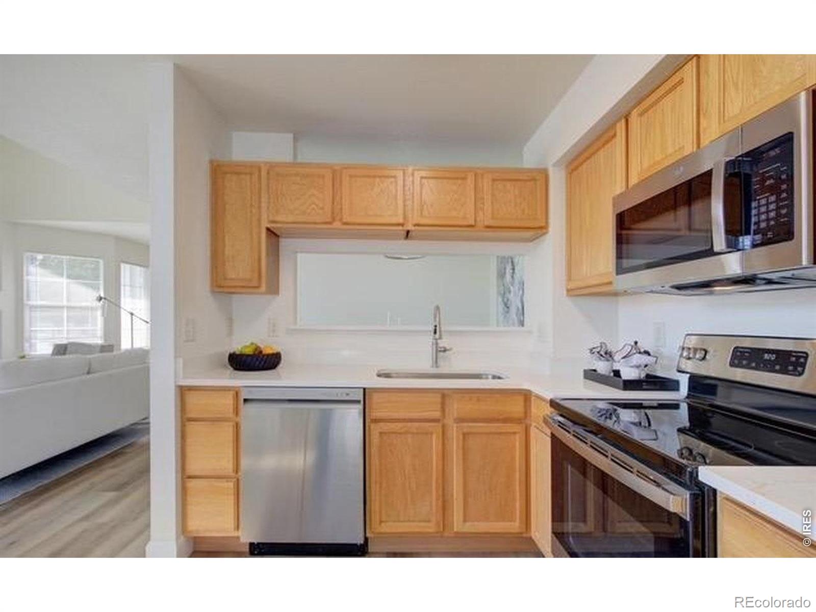 MLS Image #5 for 805  summer hawk drive,longmont, Colorado