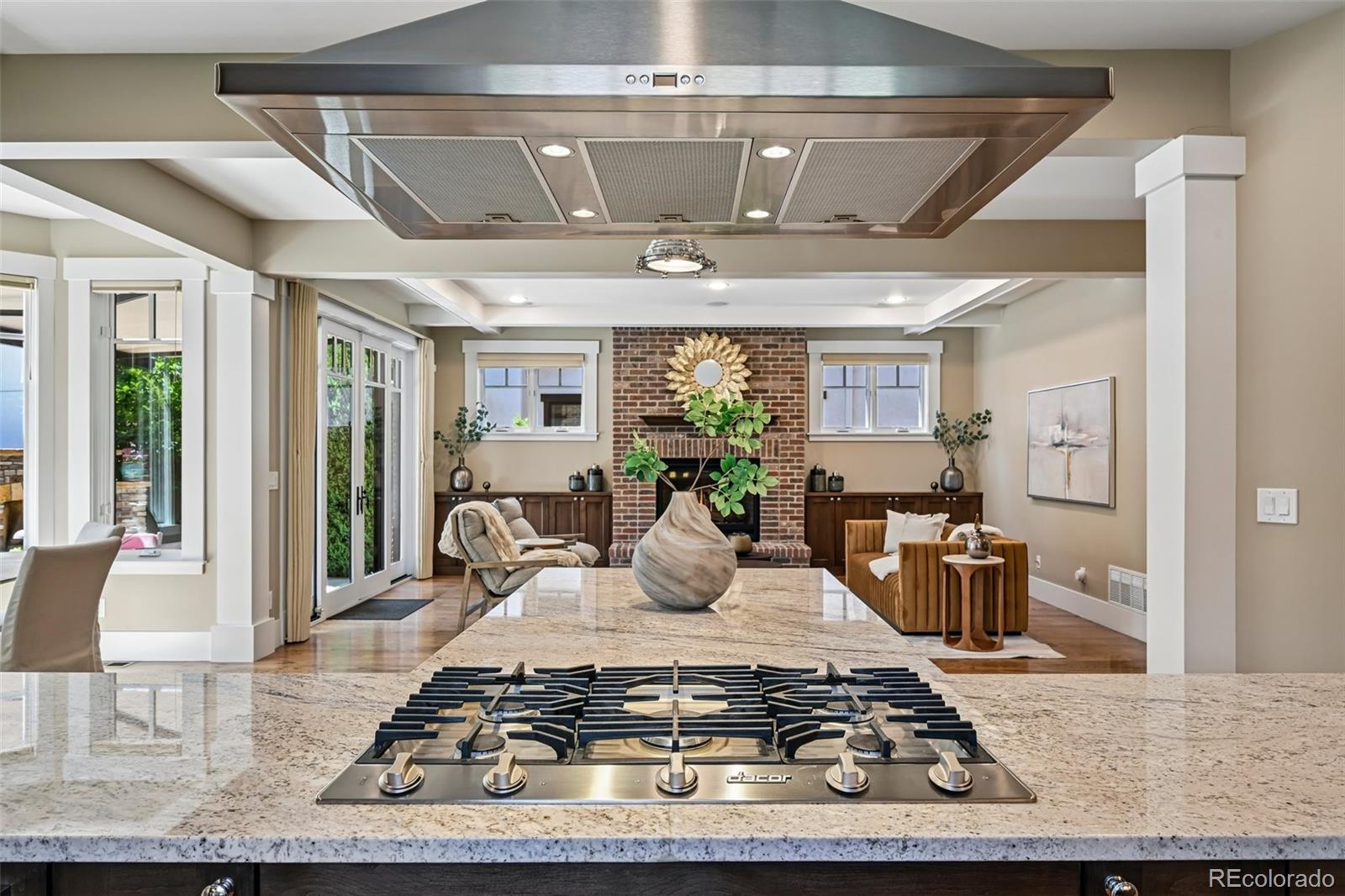 MLS Image #11 for 1084 s williams street,denver, Colorado