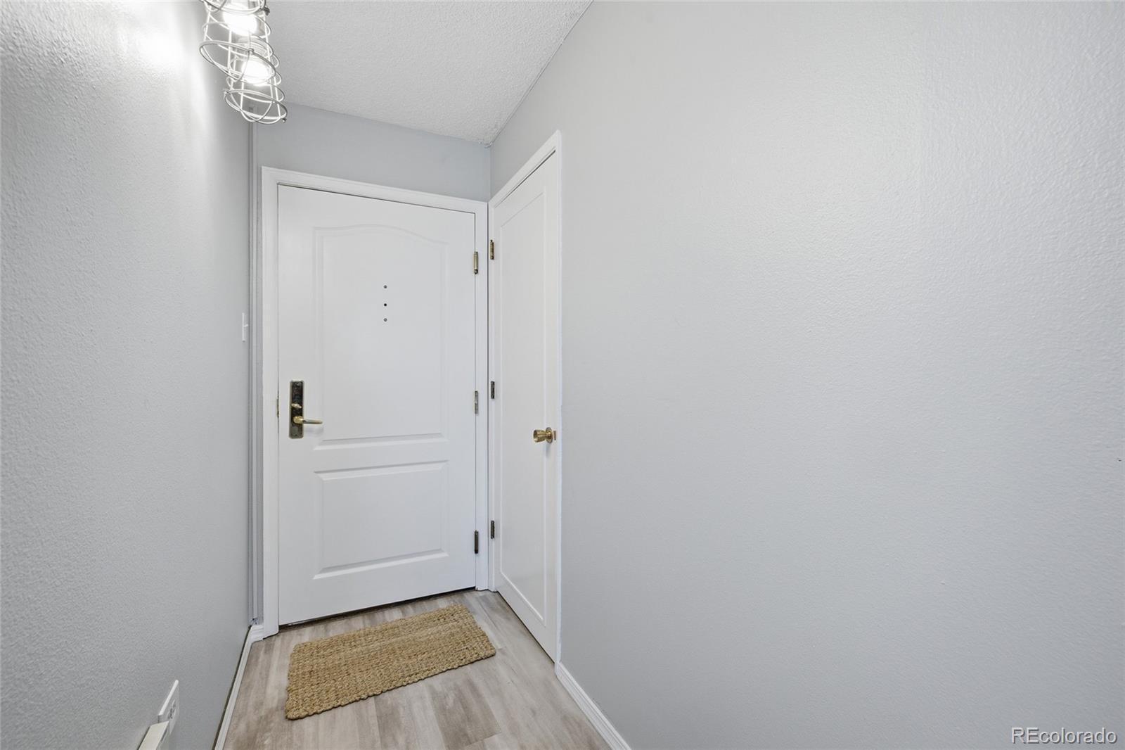 MLS Image #11 for 1020  15th street,denver, Colorado