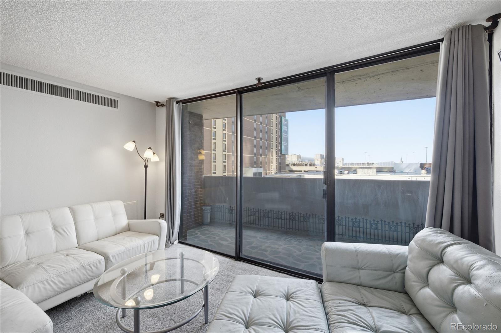 MLS Image #6 for 1020  15th street,denver, Colorado