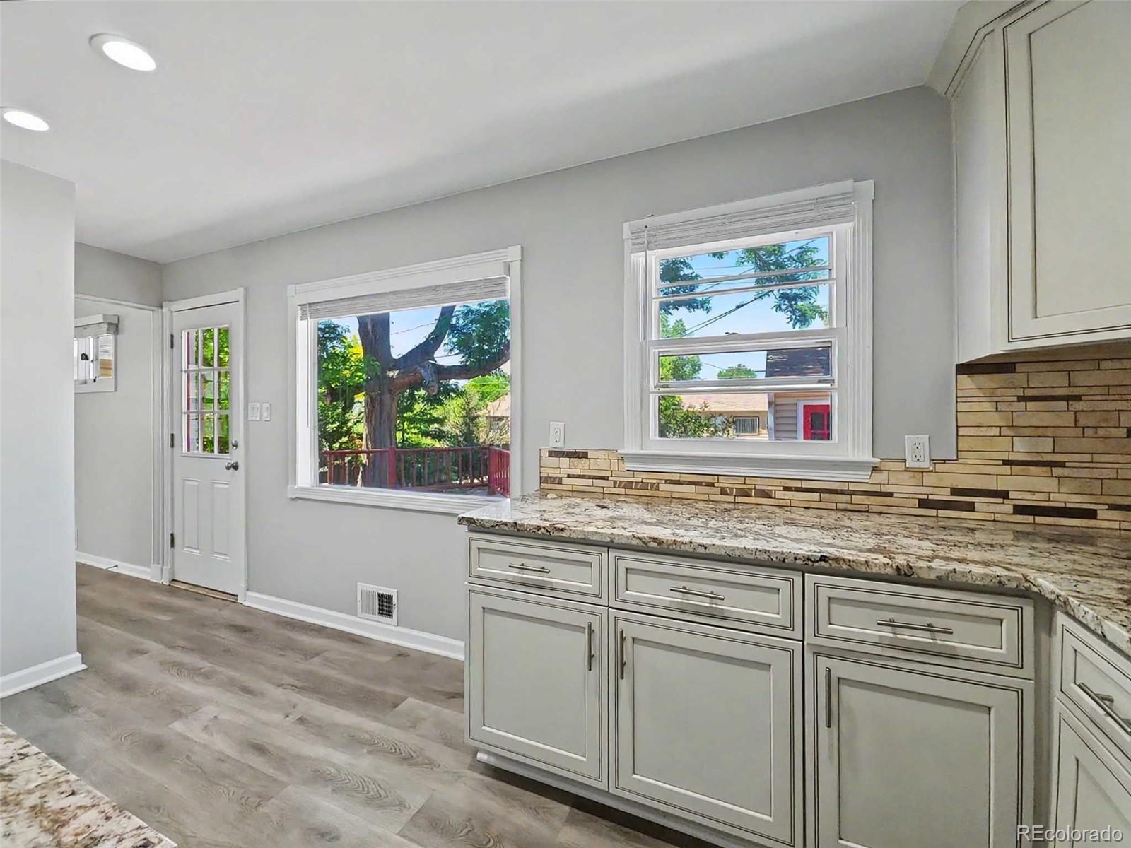 MLS Image #10 for 1701 s eudora street,denver, Colorado