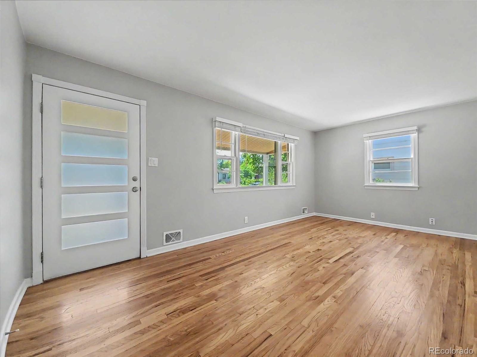 MLS Image #3 for 1701 s eudora street,denver, Colorado