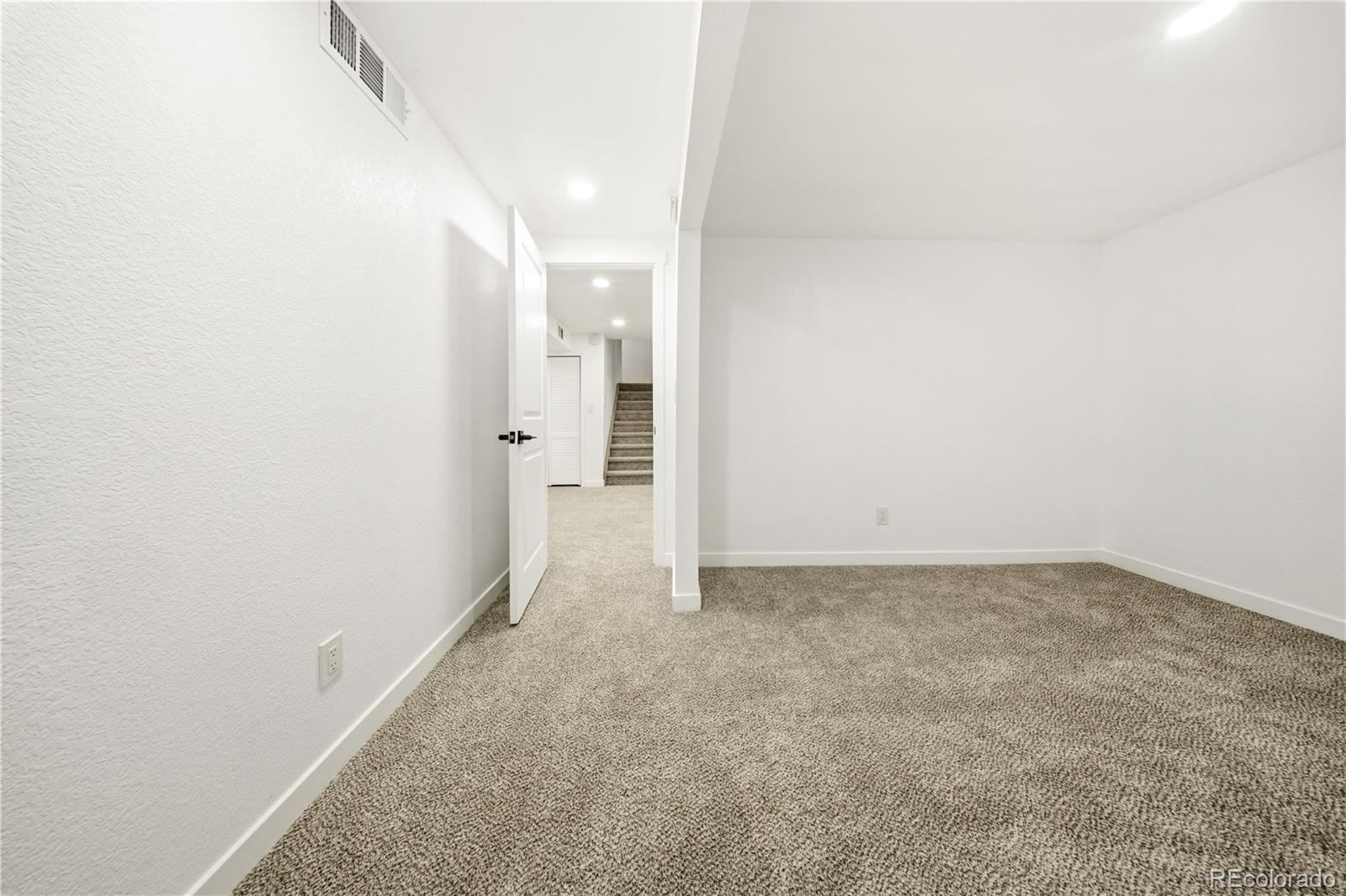 MLS Image #10 for 10248 w arkansas avenue,lakewood, Colorado