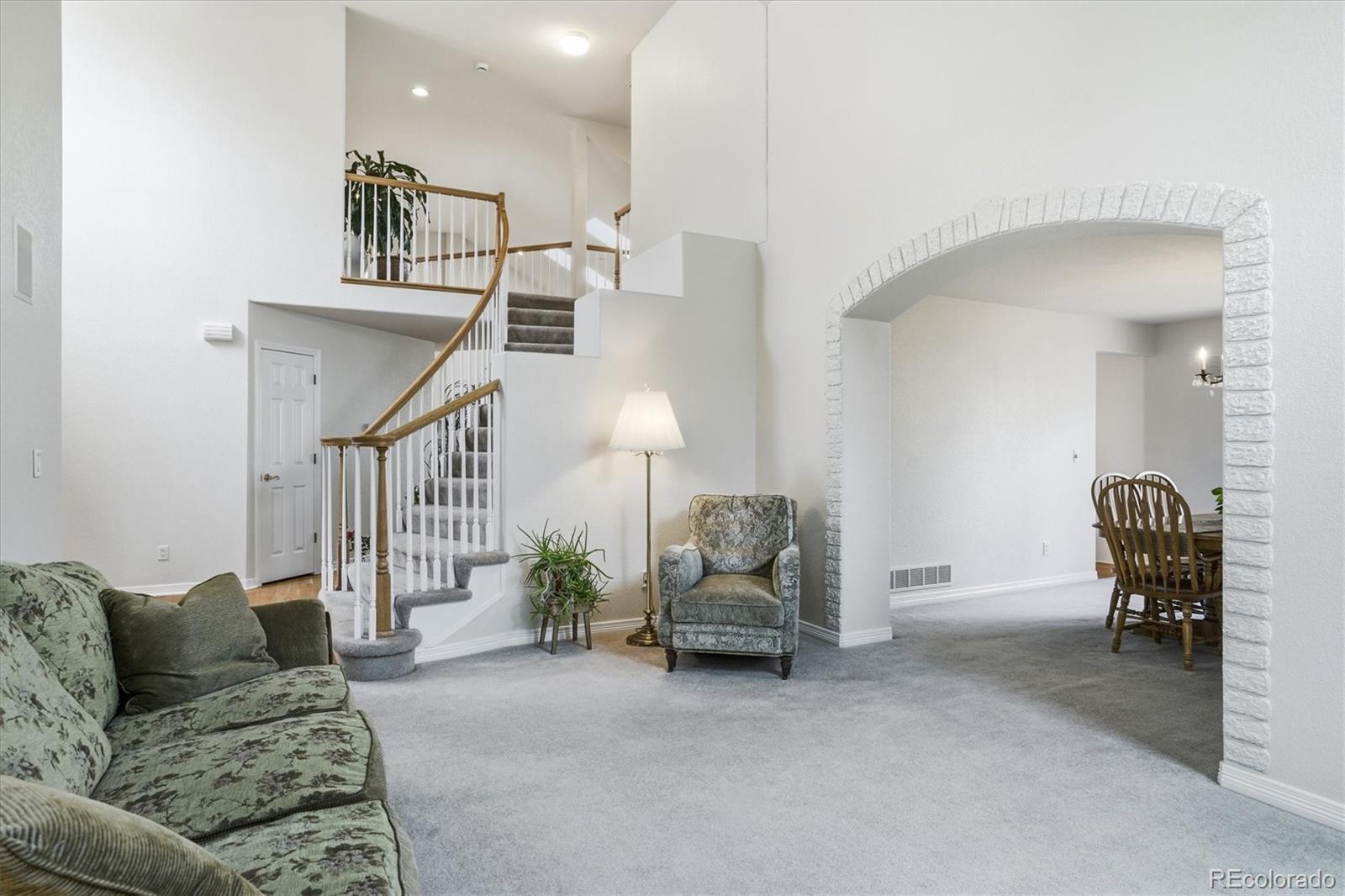MLS Image #10 for 2334 s union court,denver, Colorado