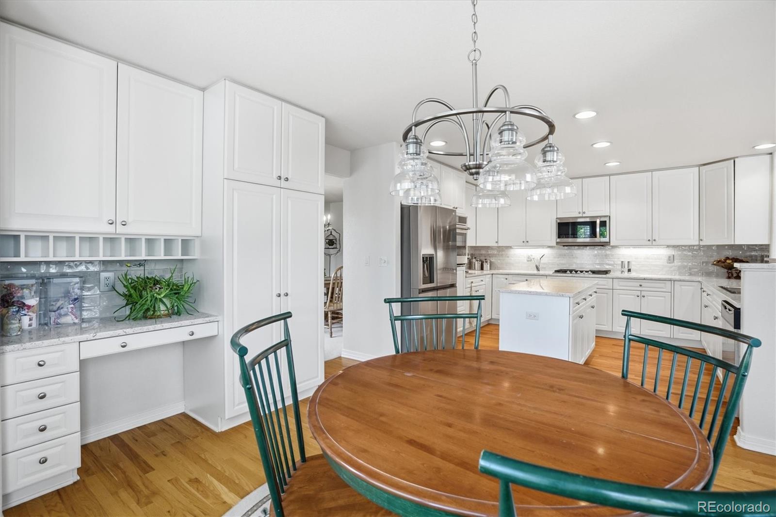MLS Image #20 for 2334 s union court,denver, Colorado