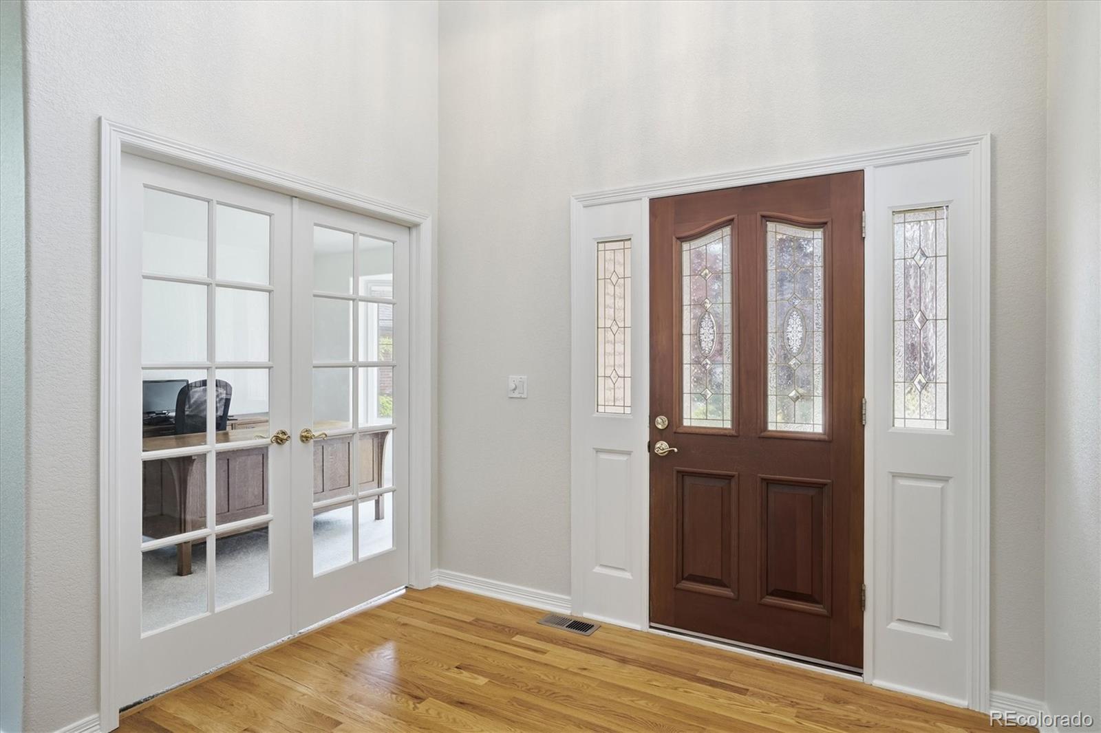 MLS Image #7 for 2334 s union court,denver, Colorado