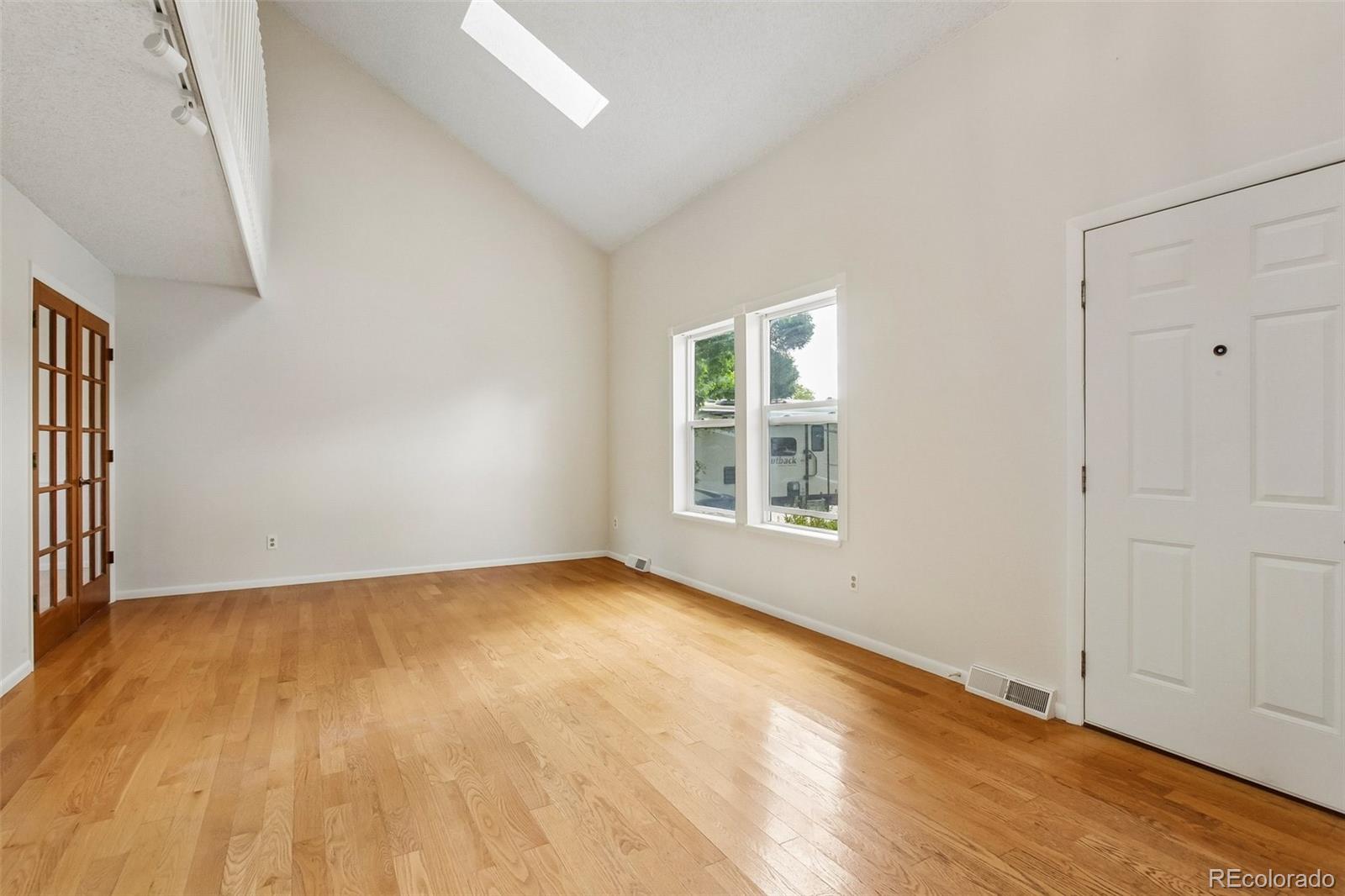 MLS Image #3 for 1345  aberdeen drive,broomfield, Colorado