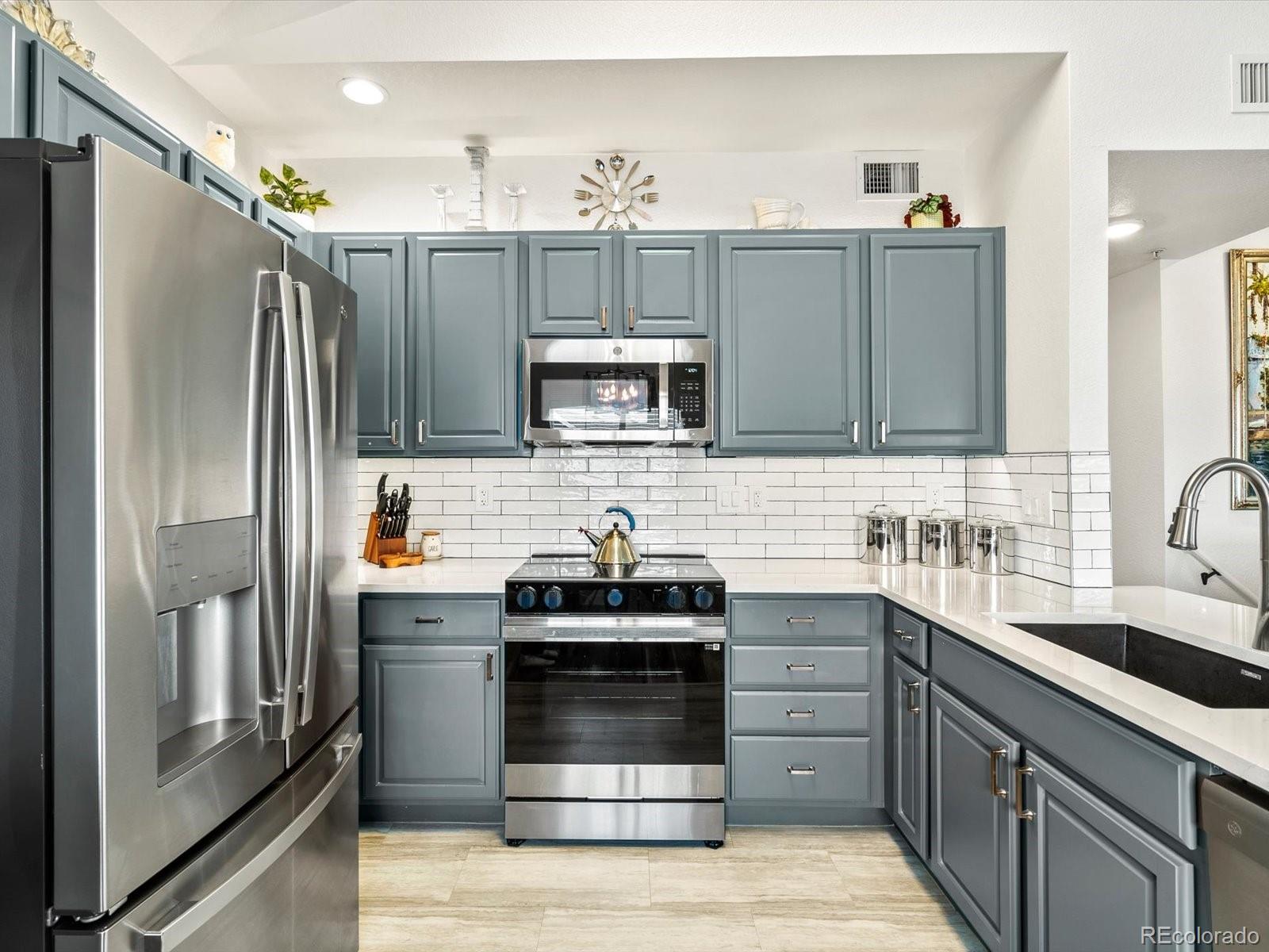 MLS Image #4 for 9306  amison circle,parker, Colorado