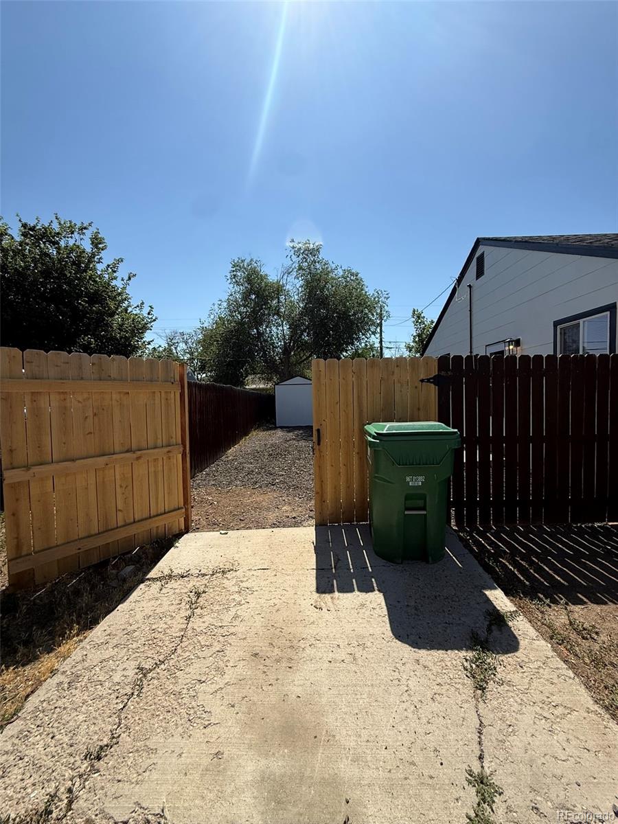 MLS Image #13 for 906  nome street,aurora, Colorado