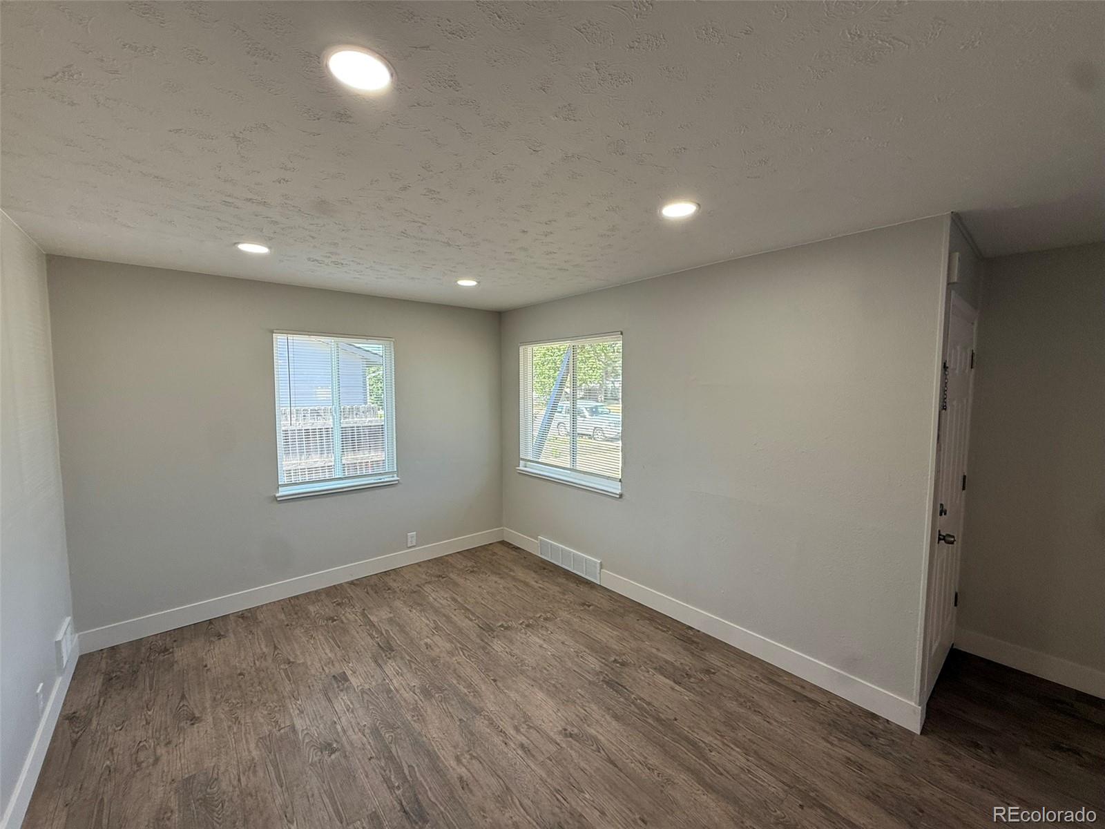 MLS Image #22 for 906  nome street,aurora, Colorado