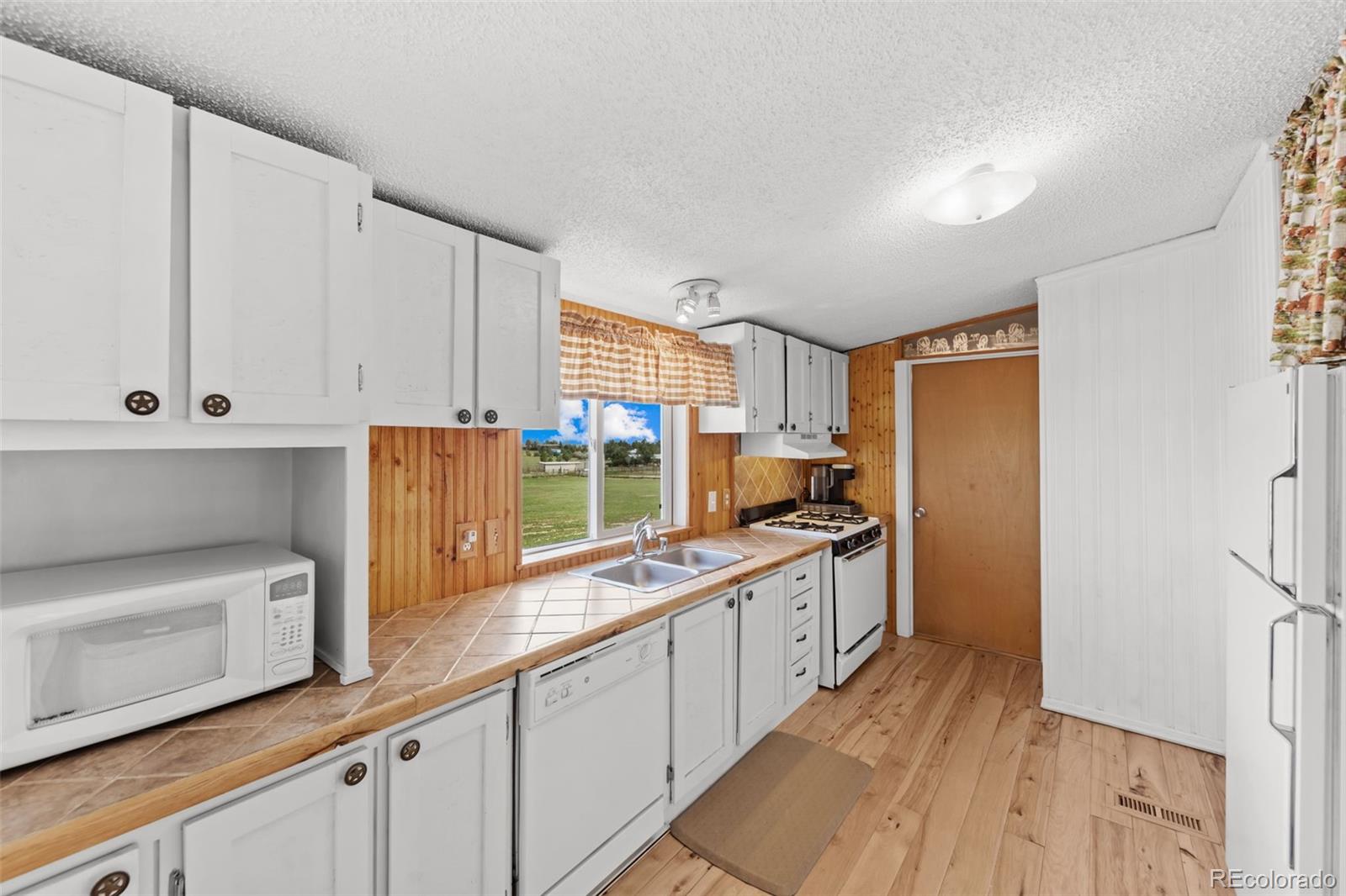 MLS Image #9 for 6245  peerless farms road,peyton, Colorado