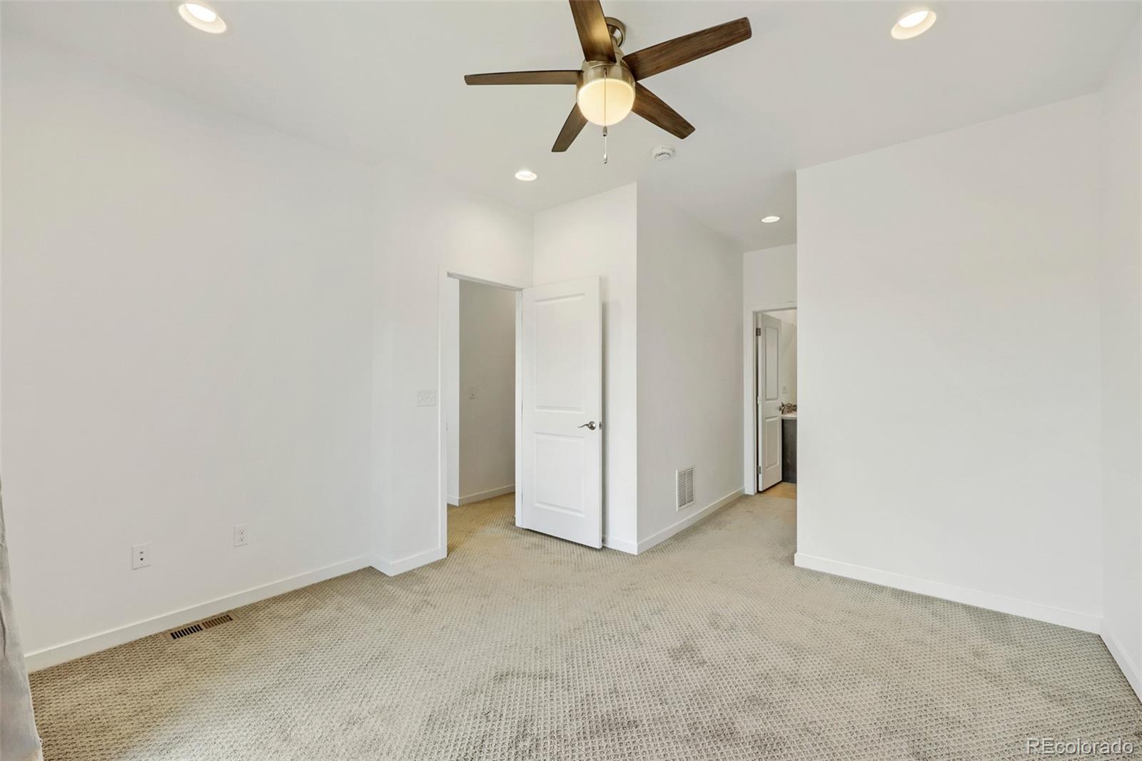 MLS Image #9 for 3155 e 104th avenue,denver, Colorado