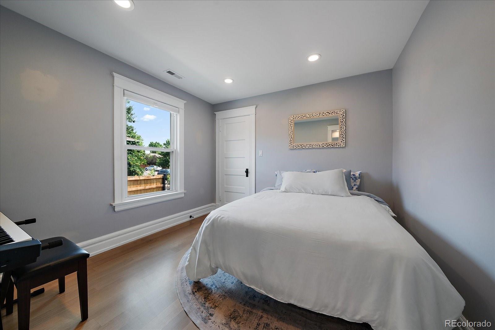 MLS Image #11 for 2601  yates street,denver, Colorado