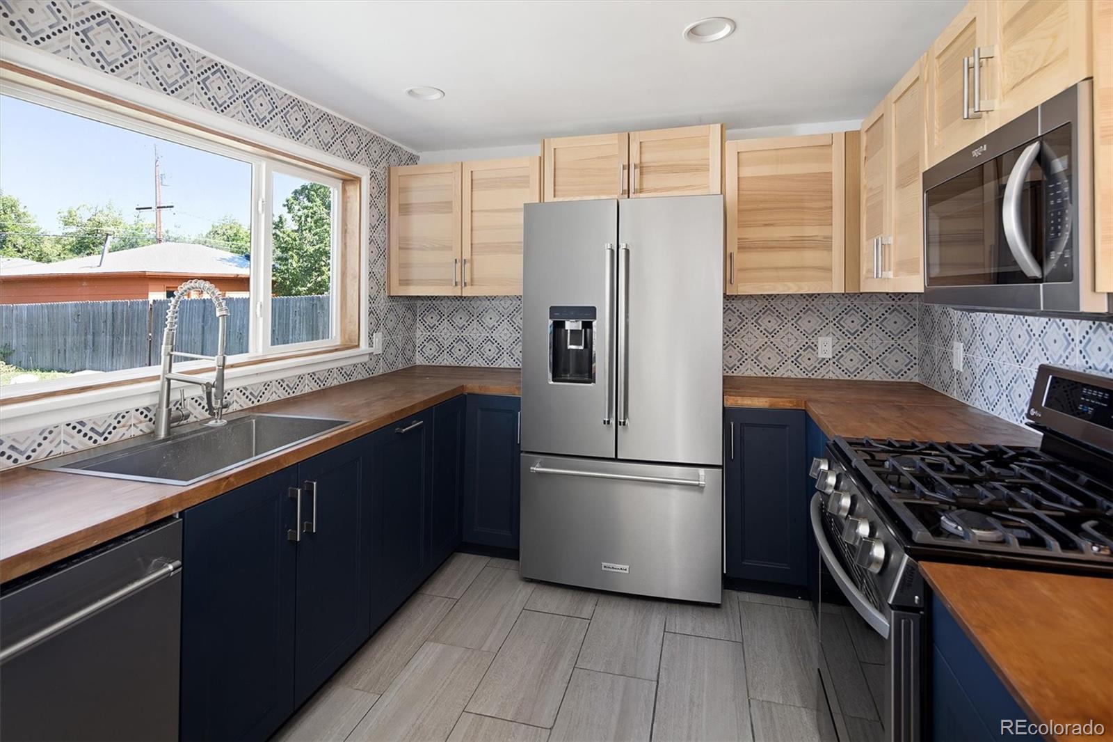 MLS Image #11 for 794  galena street,aurora, Colorado