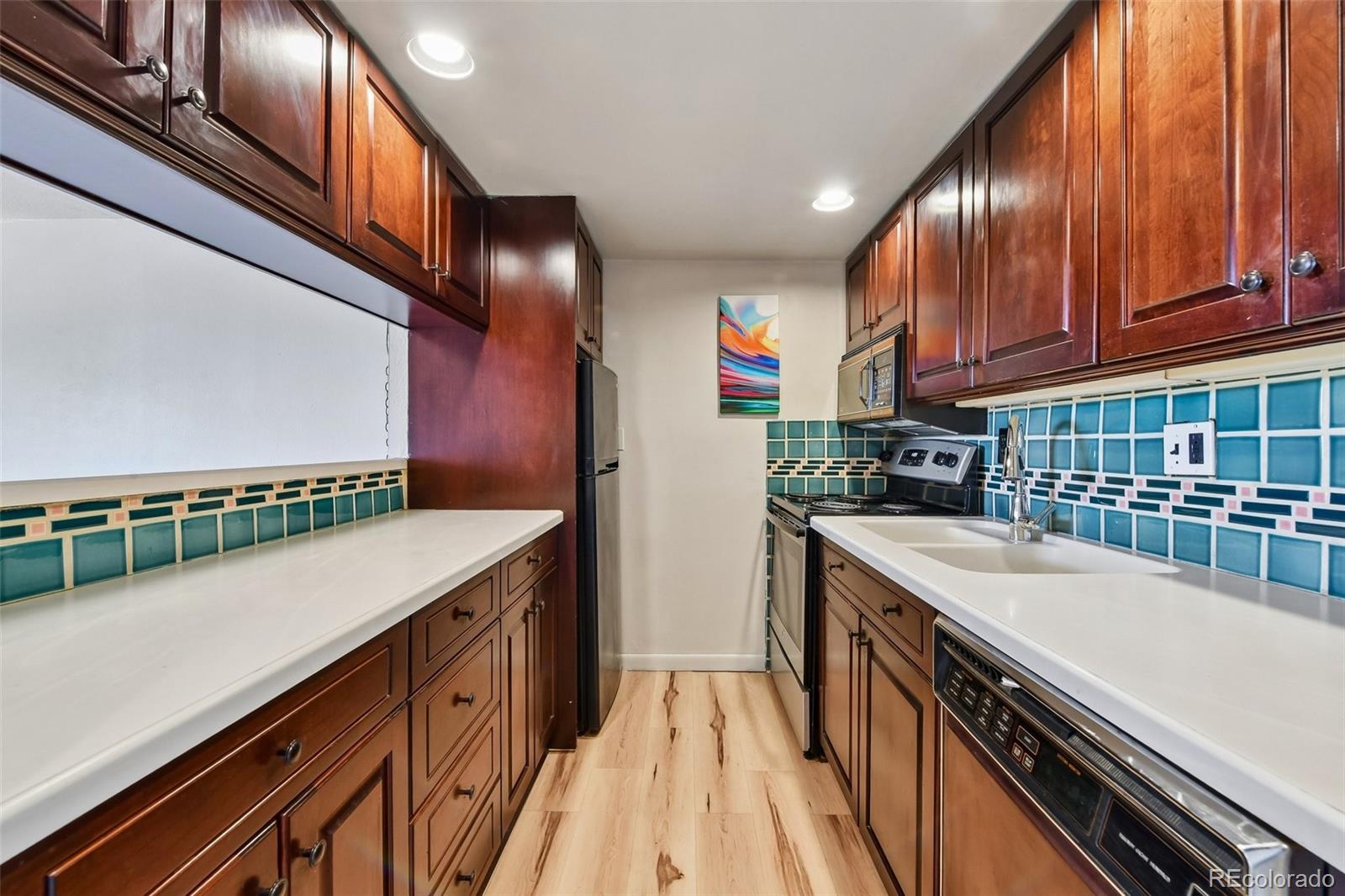 MLS Image #7 for 1008 n corona street,denver, Colorado