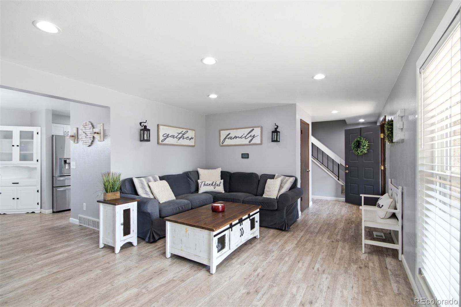MLS Image #2 for 7669 s holland way,littleton, Colorado