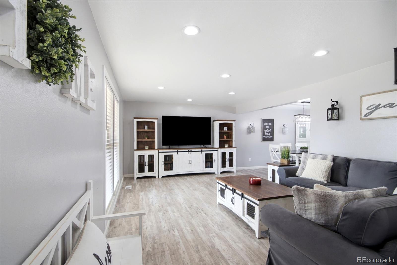 MLS Image #3 for 7669 s holland way,littleton, Colorado