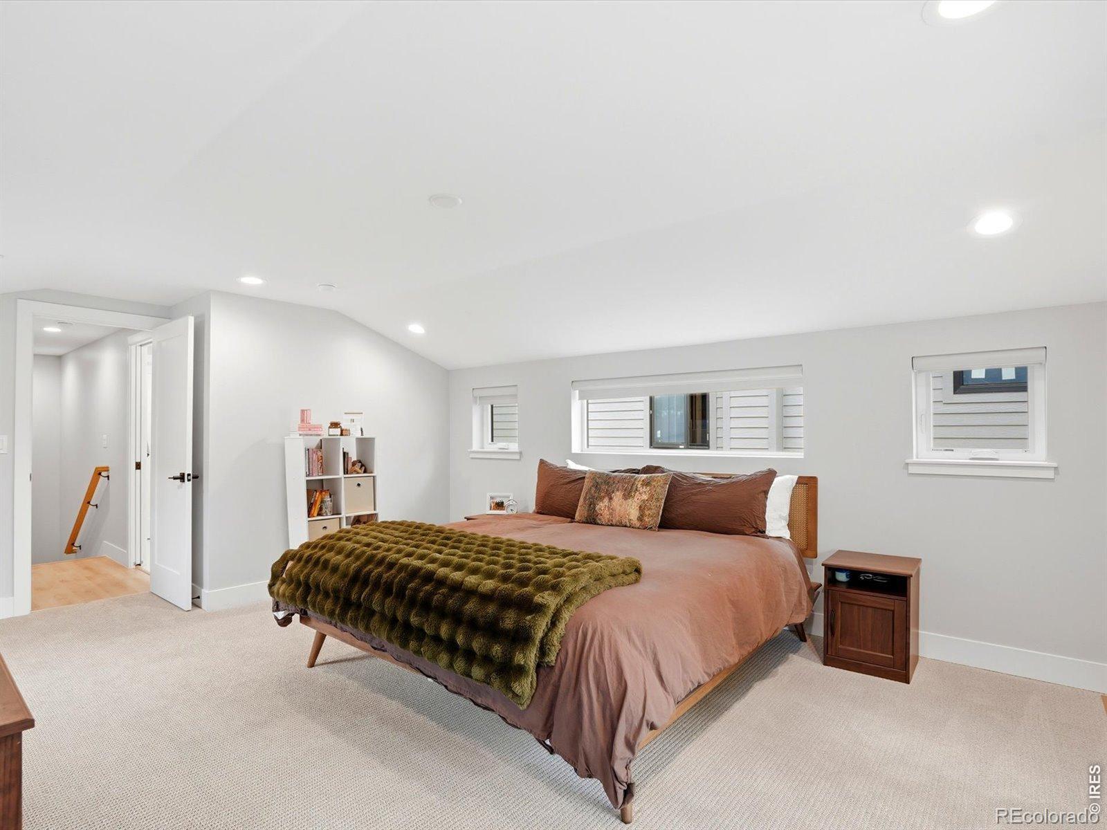 MLS Image #31 for 2146 s josephine street,denver, Colorado