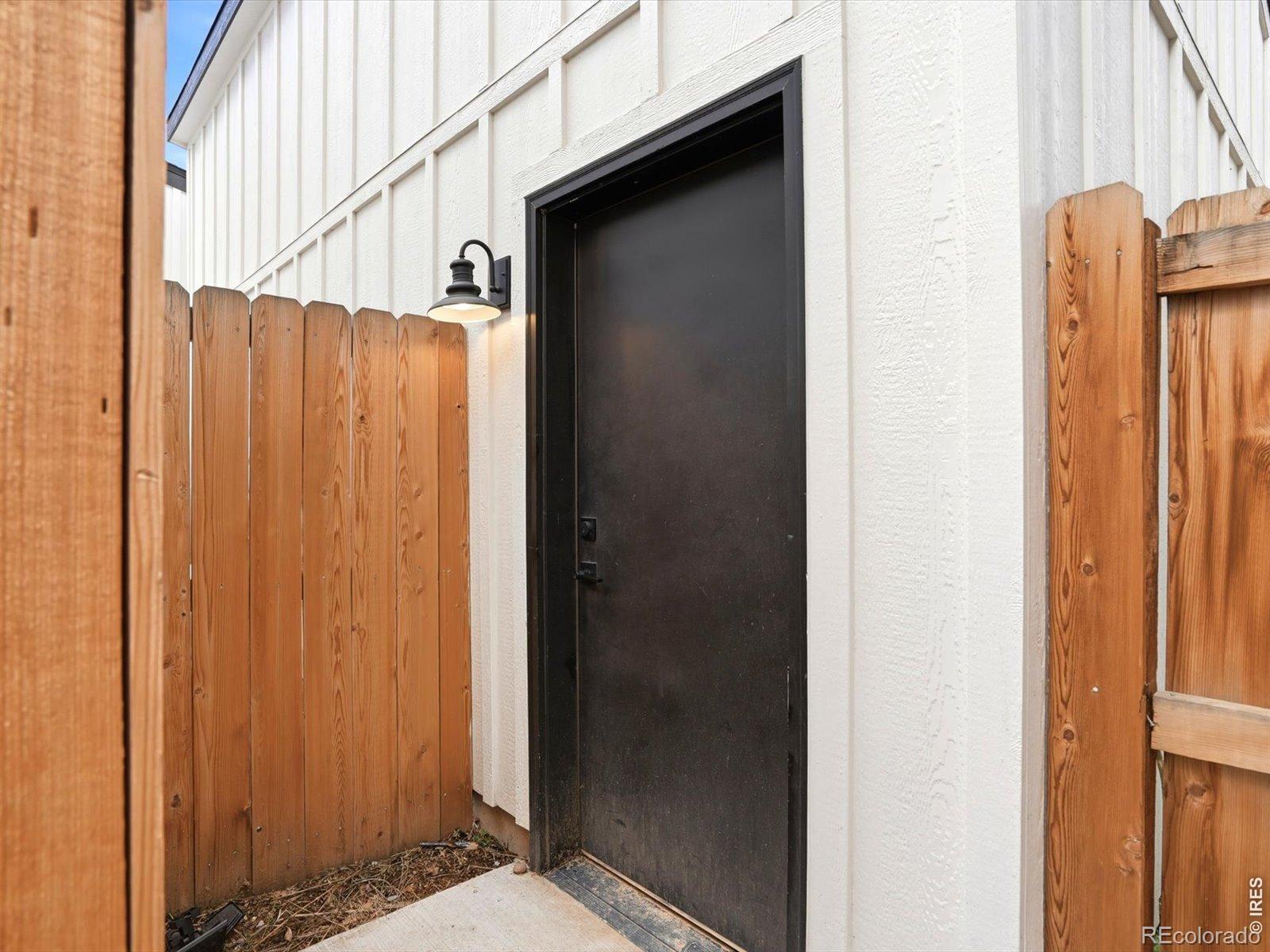 MLS Image #38 for 2146 s josephine street,denver, Colorado