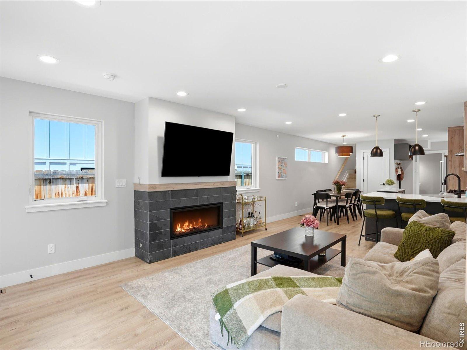 MLS Image #8 for 2146 s josephine street,denver, Colorado