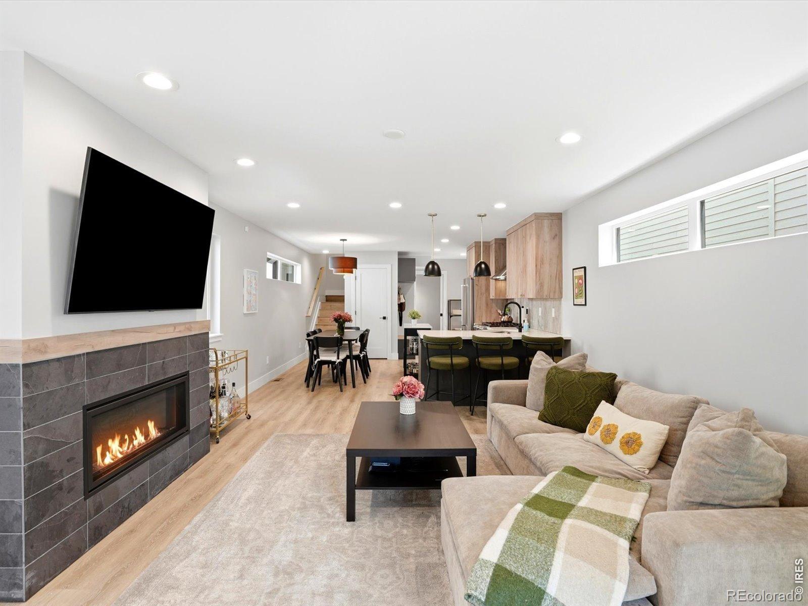 MLS Image #9 for 2146 s josephine street,denver, Colorado