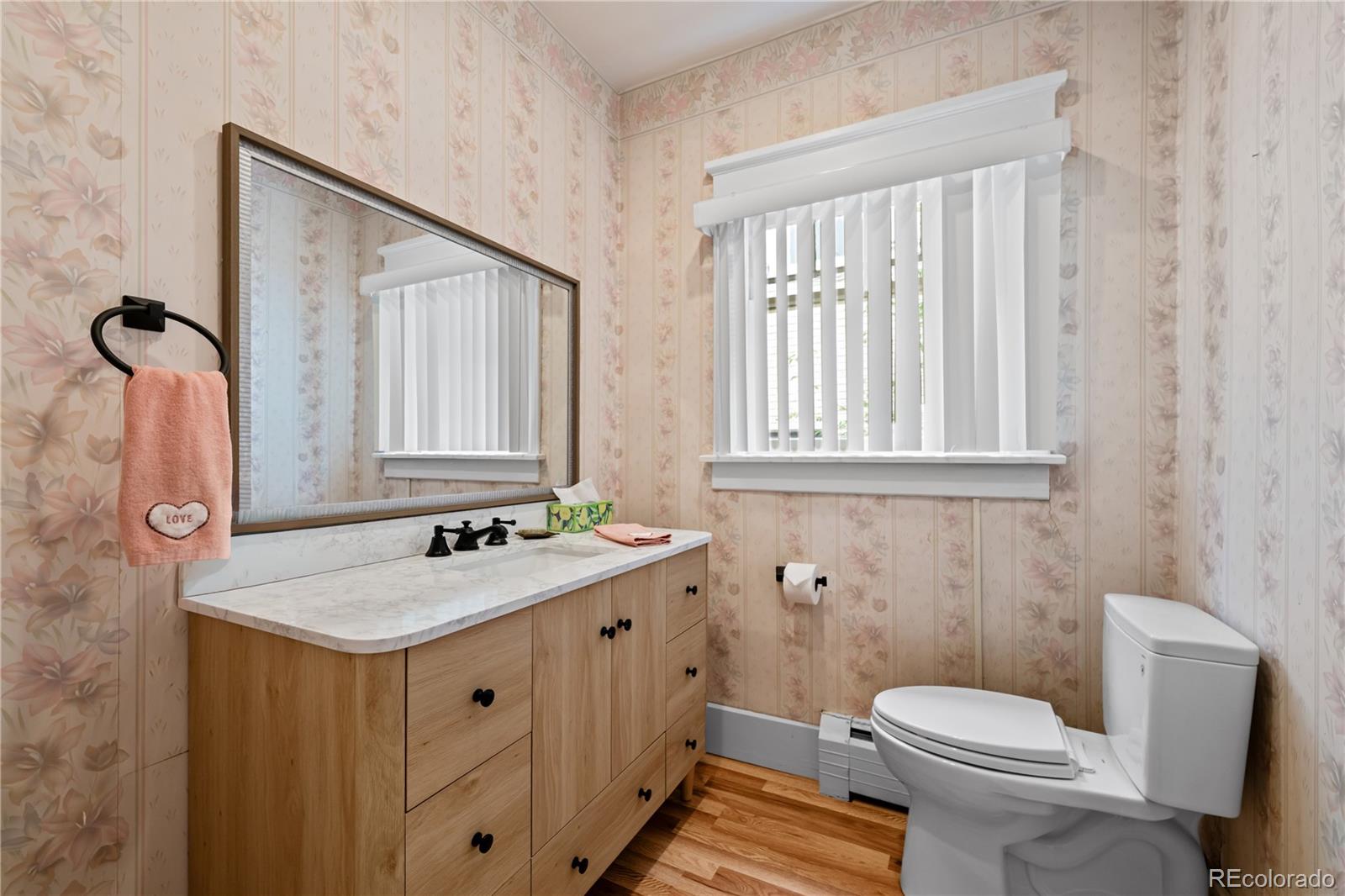 MLS Image #13 for 401 n high street,denver, Colorado