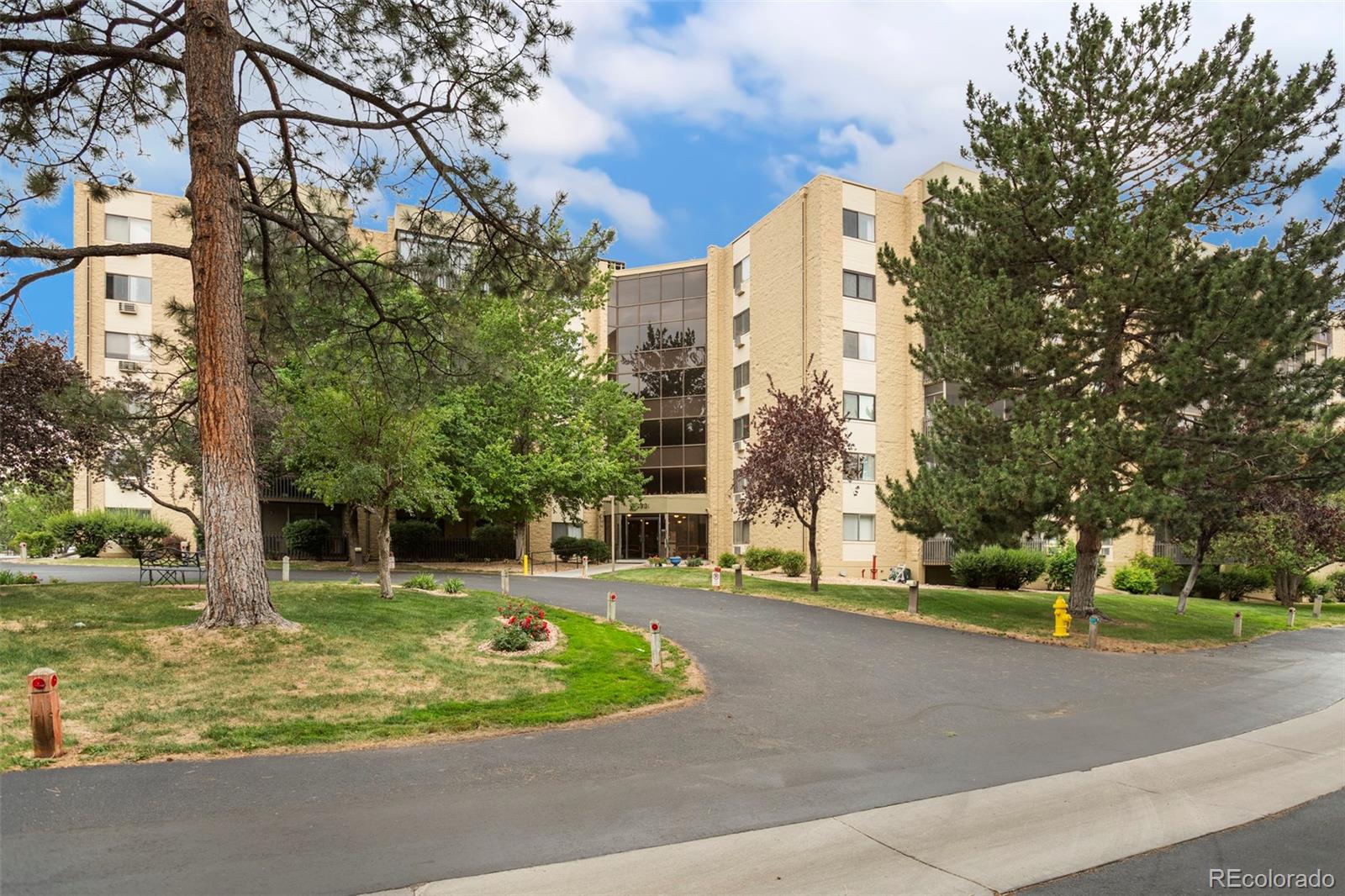 MLS Image #4 for 13601 e marina drive,aurora, Colorado
