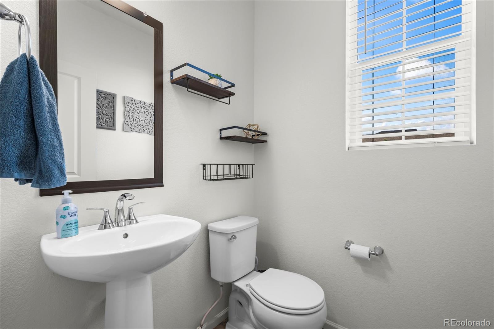 MLS Image #6 for 4605  meadow drive,dacono, Colorado