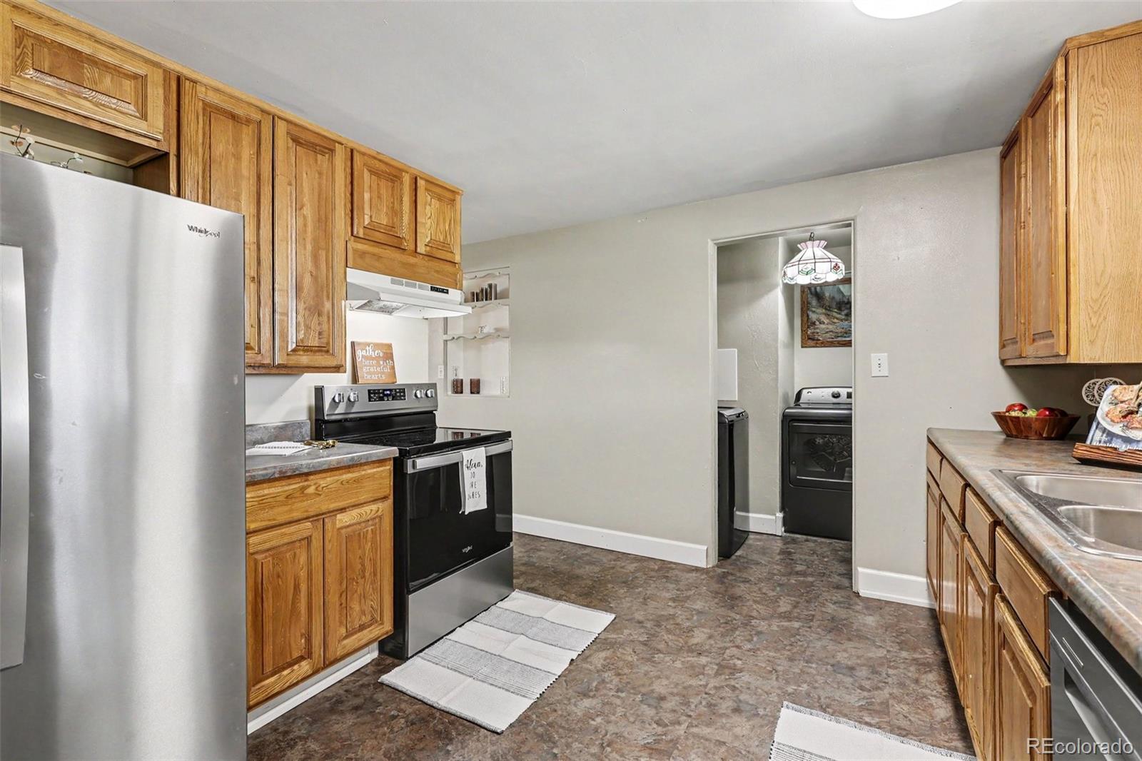 MLS Image #18 for 1601 n dunkirk street,aurora, Colorado
