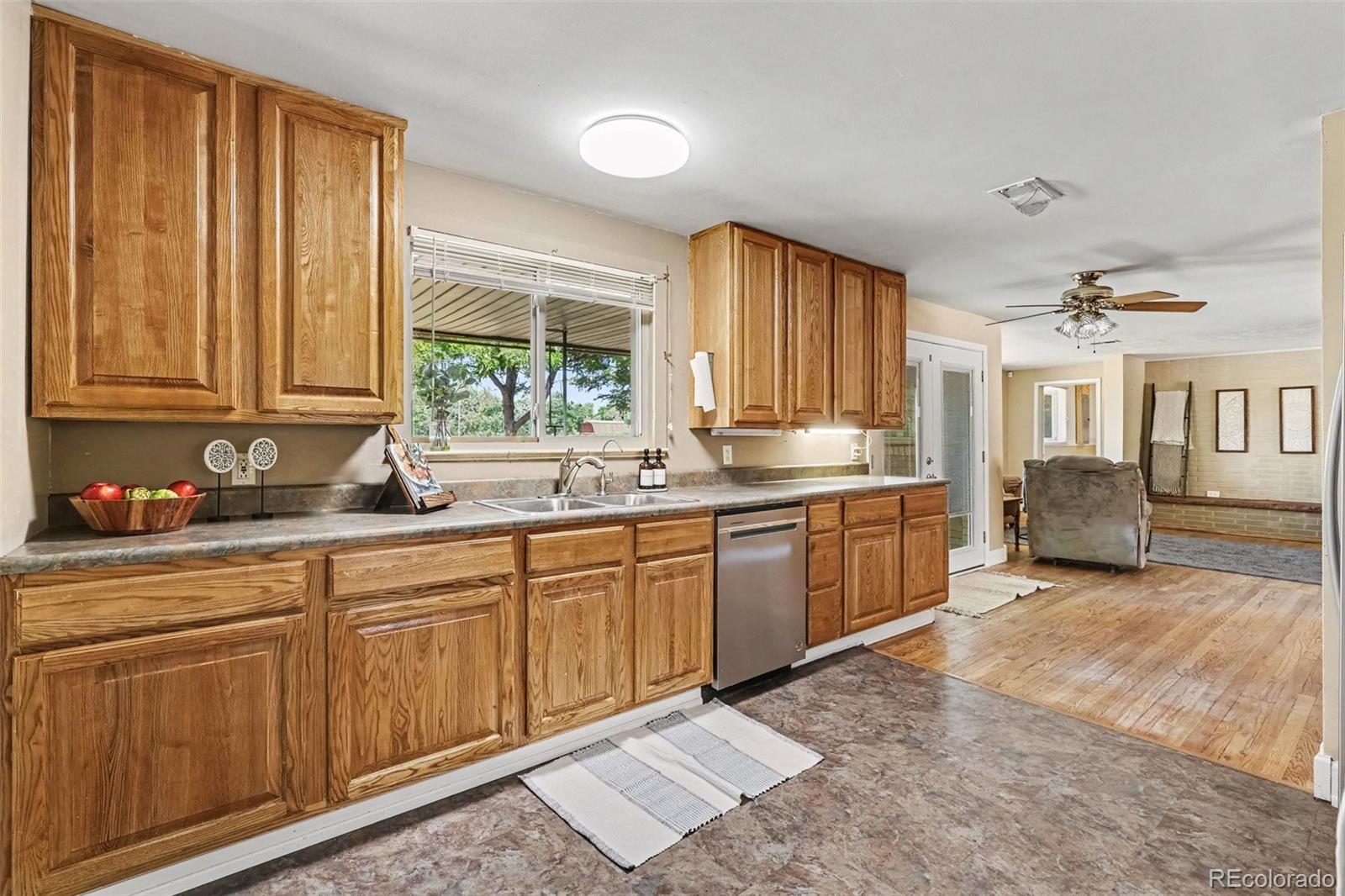 MLS Image #21 for 1601 n dunkirk street,aurora, Colorado