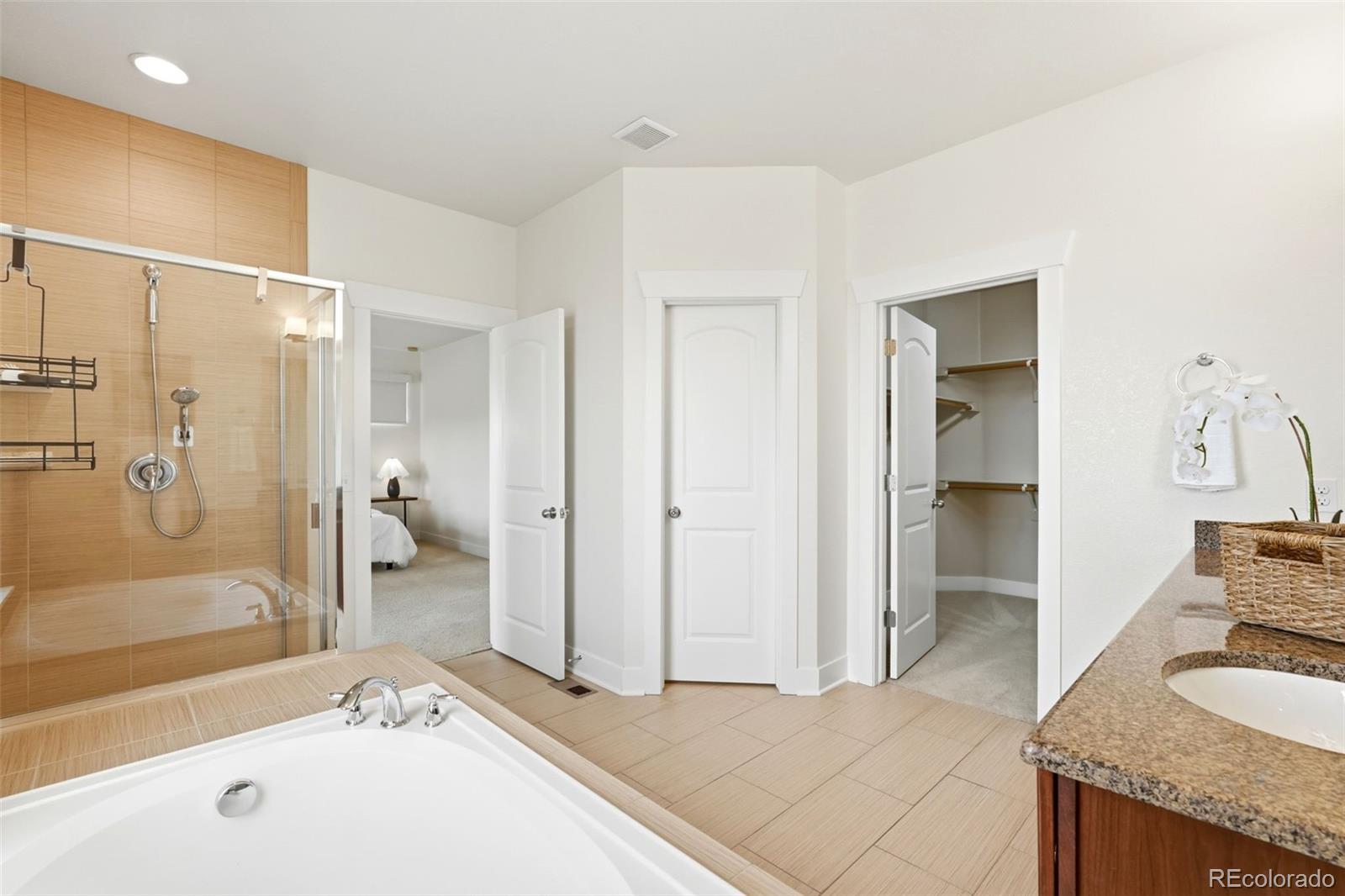 MLS Image #29 for 480  yosemite way,denver, Colorado