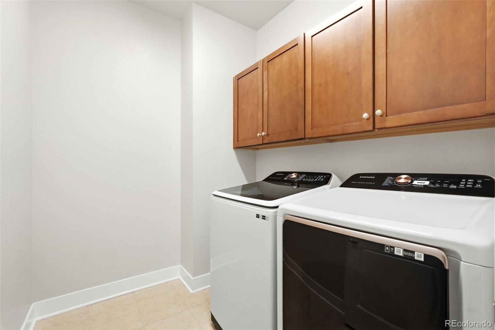 MLS Image #32 for 480  yosemite way,denver, Colorado