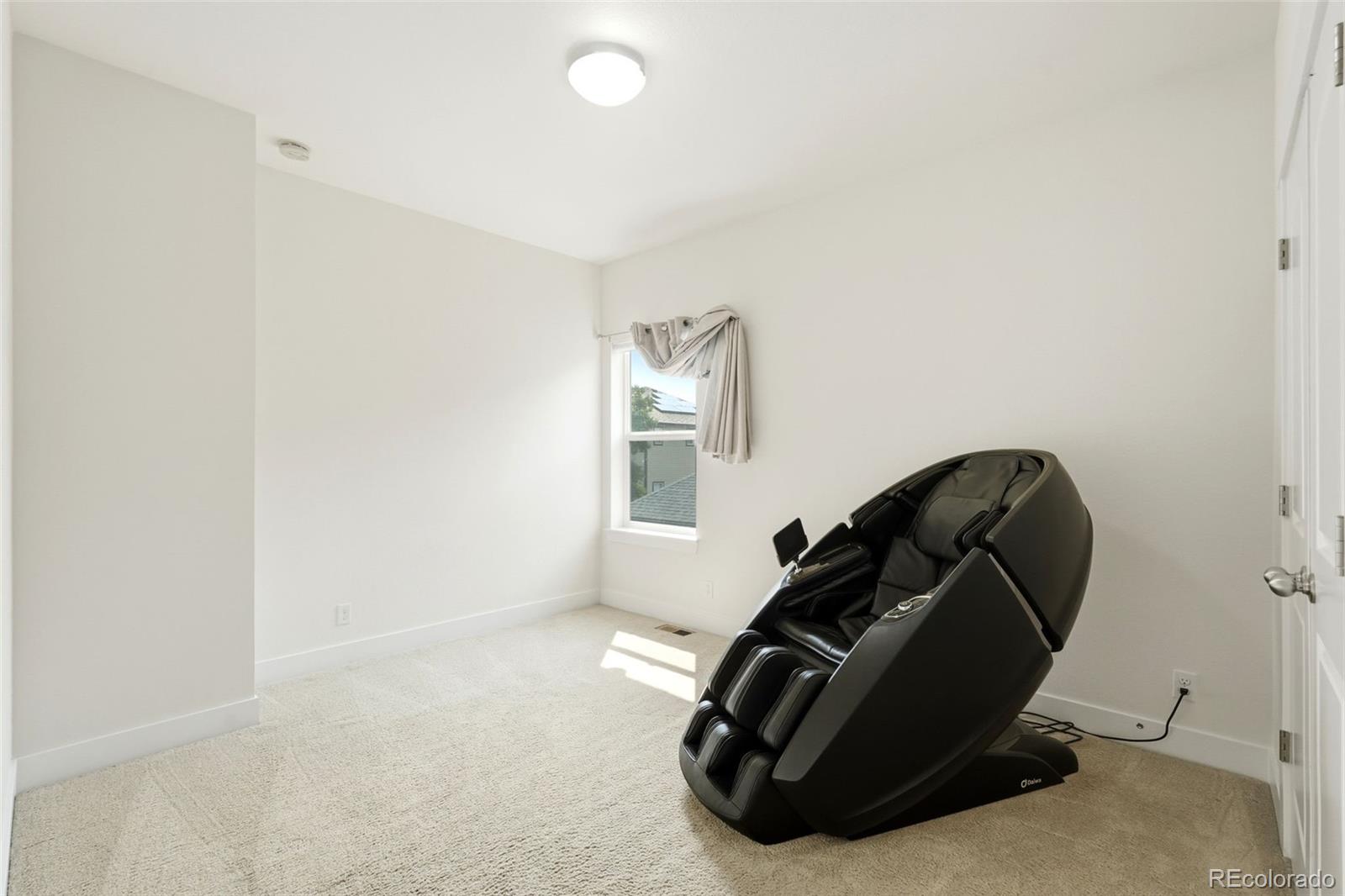MLS Image #36 for 480  yosemite way,denver, Colorado