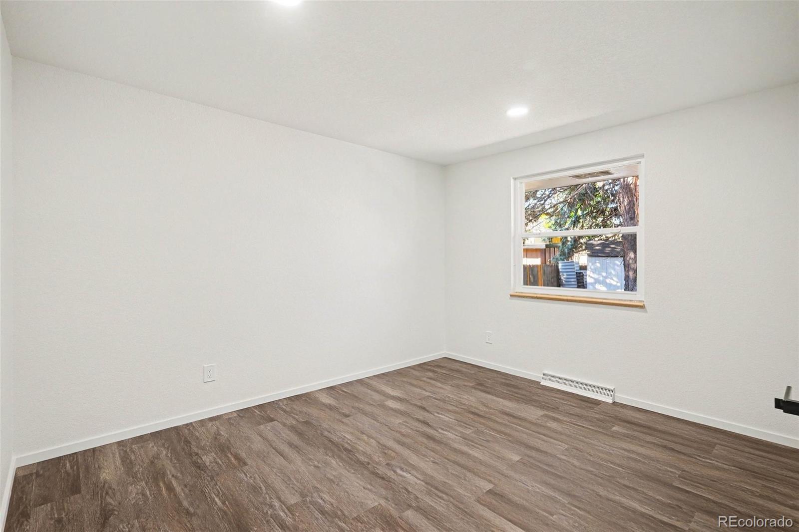 MLS Image #10 for 11915 e arizona drive,aurora, Colorado