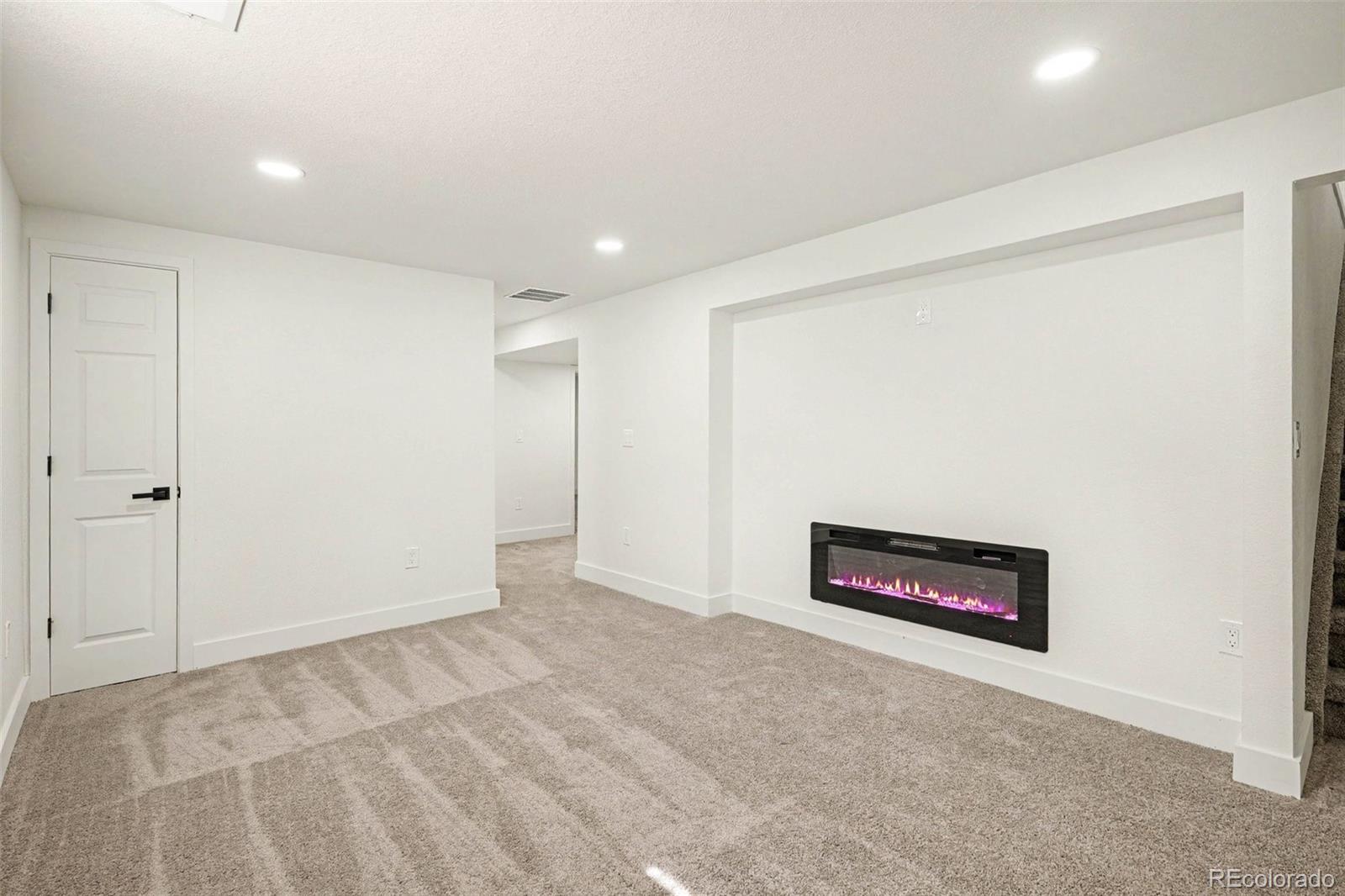 MLS Image #13 for 11915 e arizona drive,aurora, Colorado