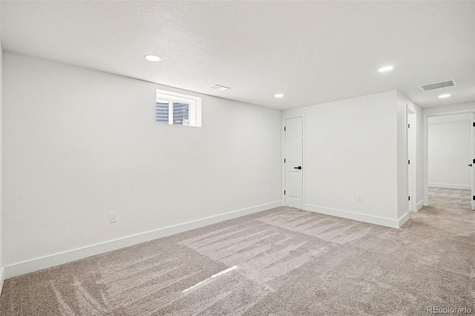 MLS Image #15 for 11915 e arizona drive,aurora, Colorado