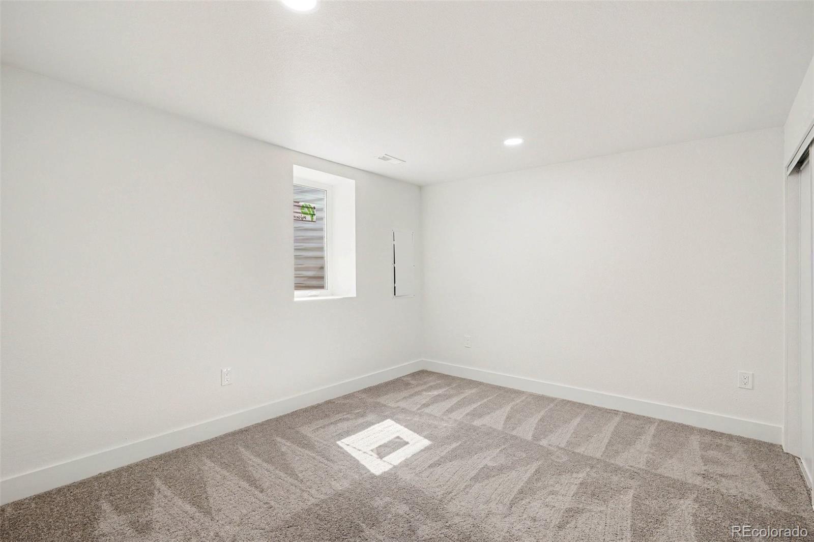 MLS Image #16 for 11915 e arizona drive,aurora, Colorado