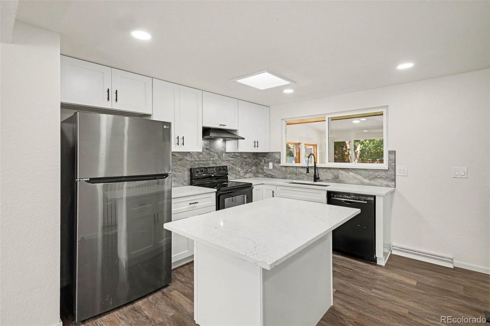 MLS Image #5 for 11915 e arizona drive,aurora, Colorado