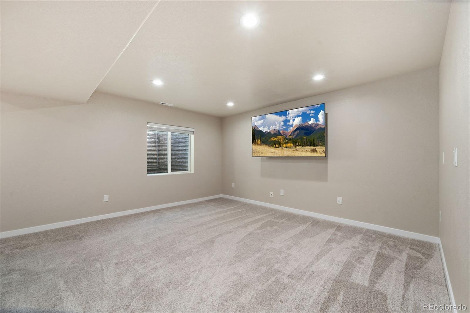 MLS Image #37 for 5562  clarence drive,windsor, Colorado