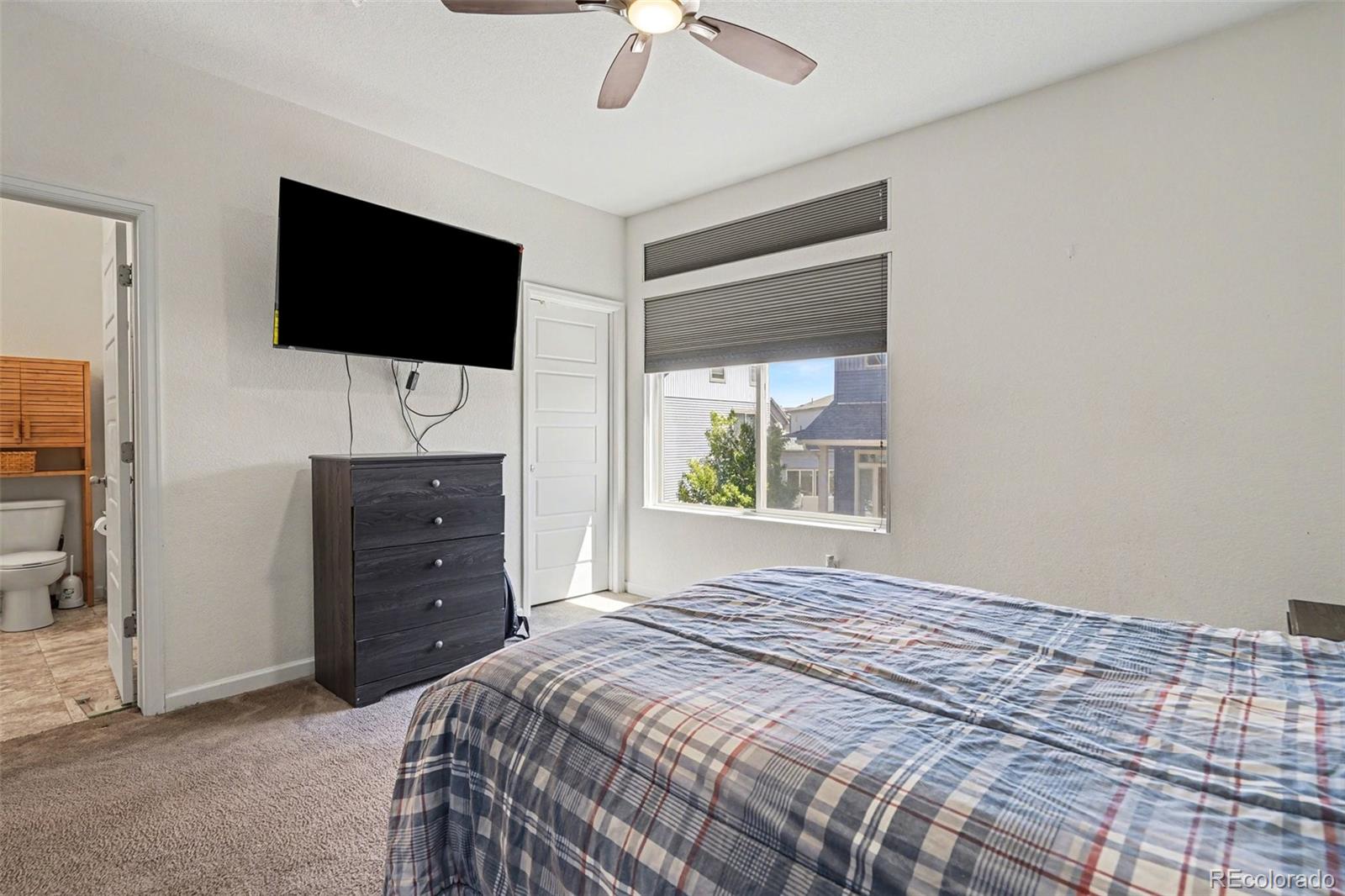 MLS Image #11 for 4893  halifax court,denver, Colorado