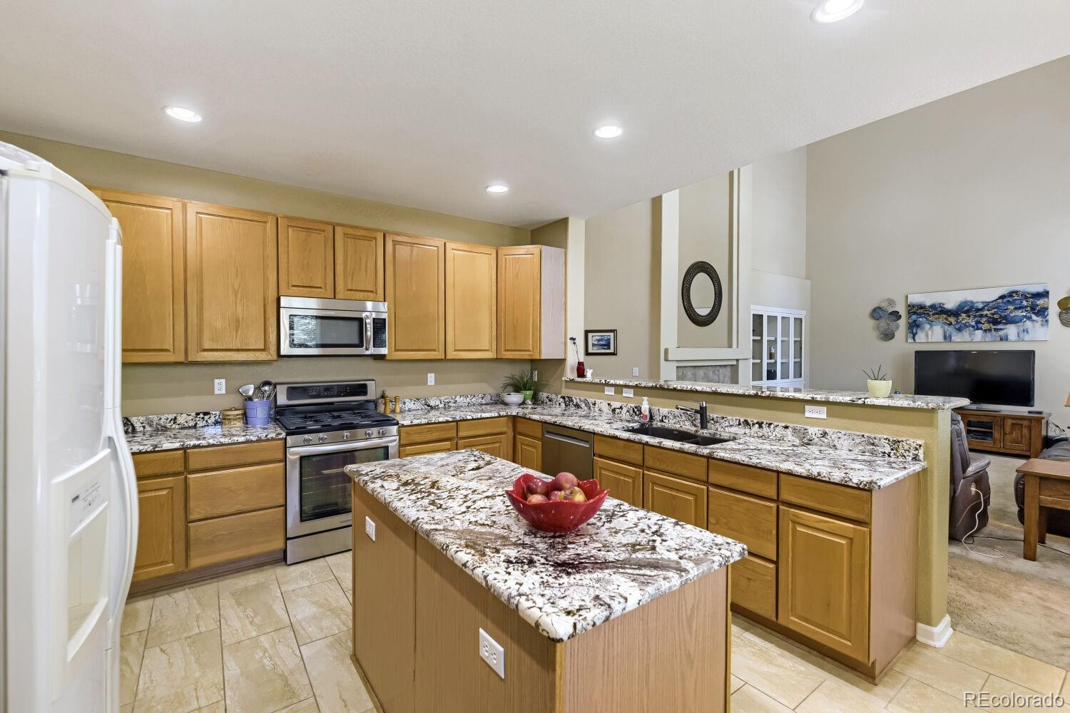 MLS Image #15 for 5860 s espana street,aurora, Colorado