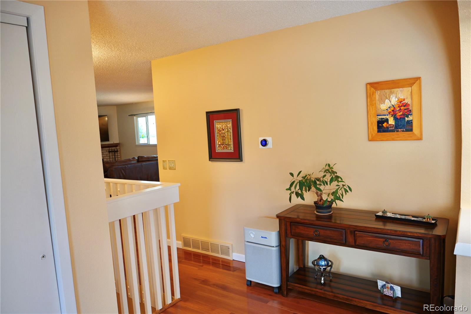 MLS Image #13 for 3040 s roslyn street,denver, Colorado