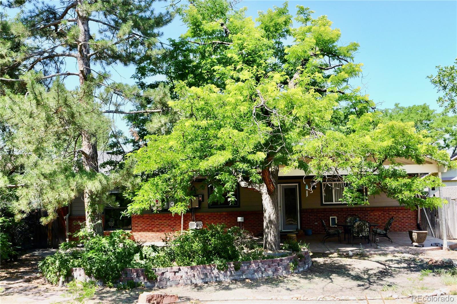 MLS Image #35 for 3040 s roslyn street,denver, Colorado