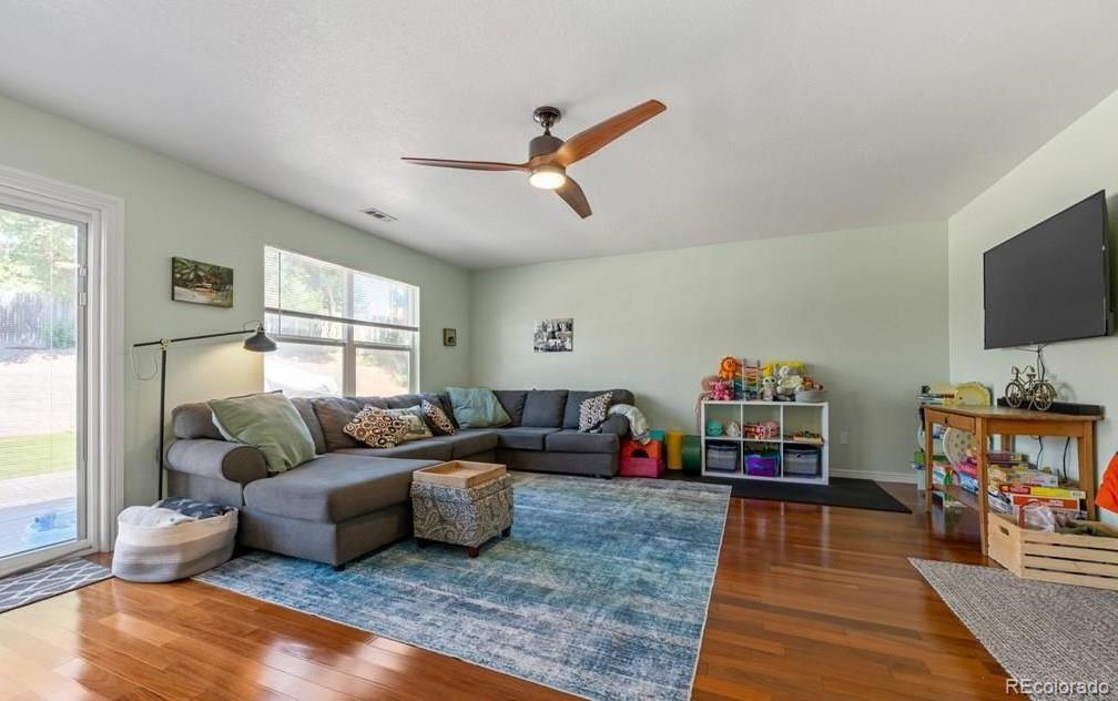 MLS Image #11 for 15  white dove court,pueblo, Colorado