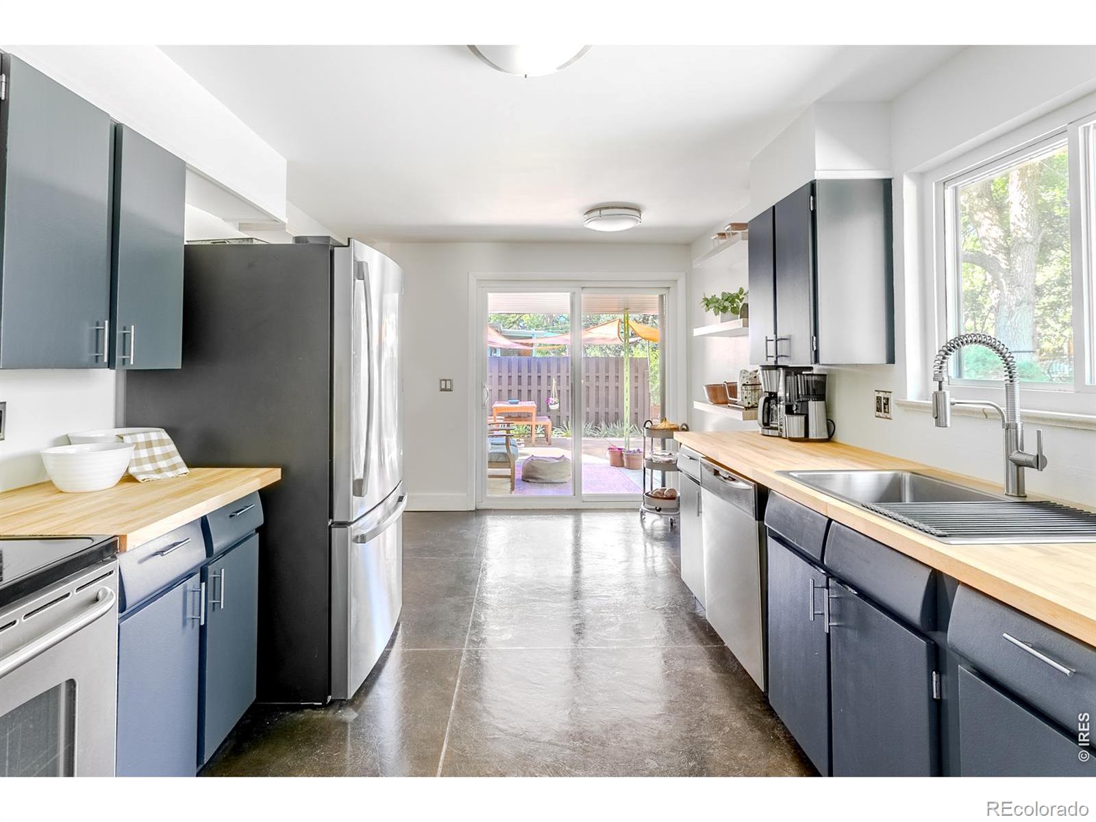 MLS Image #7 for 6067  owens street,arvada, Colorado